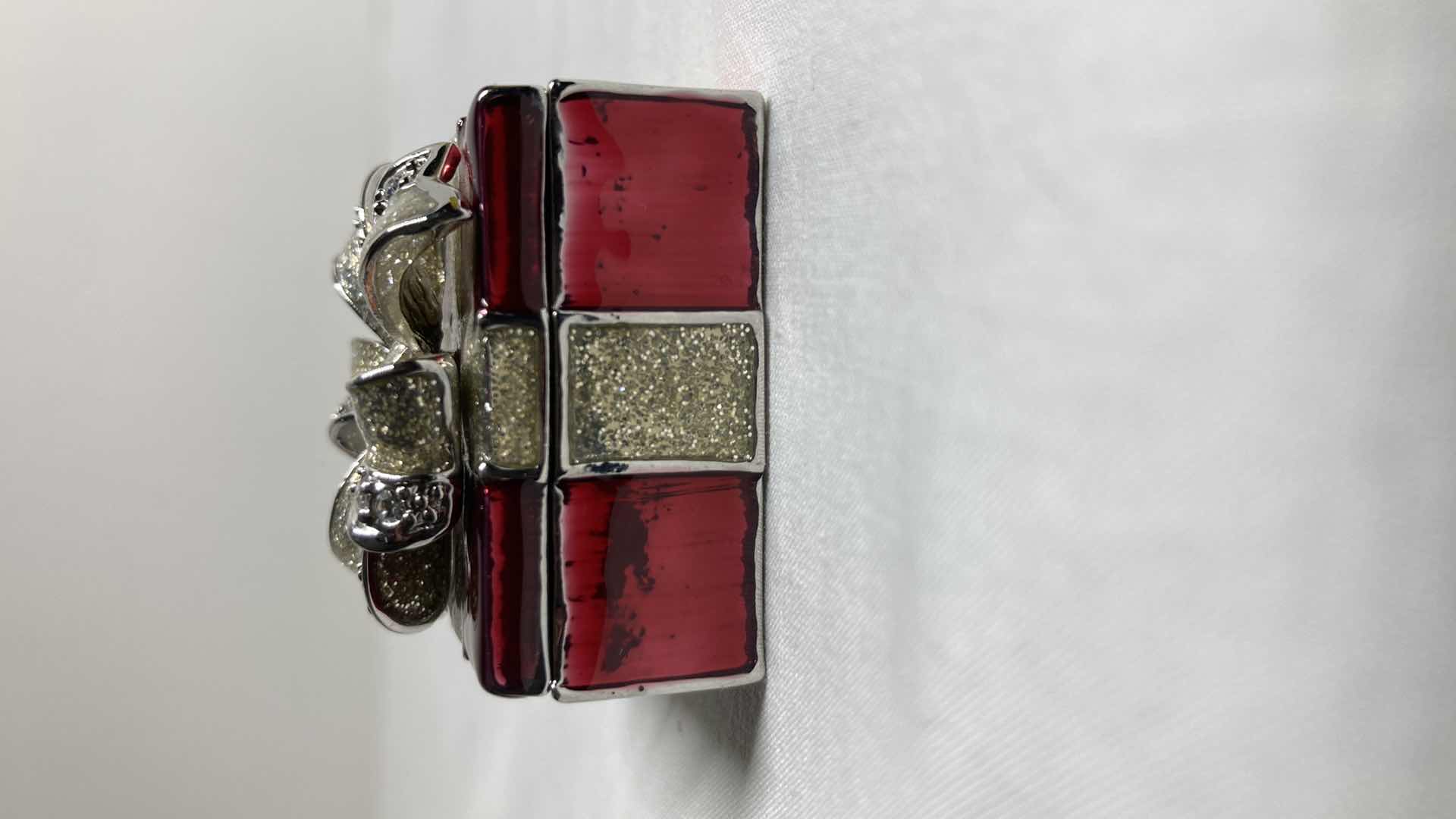 Photo 1 of GIFT BOX METAL JEWELRY BOX 1.5” X 1.75” H1.5”