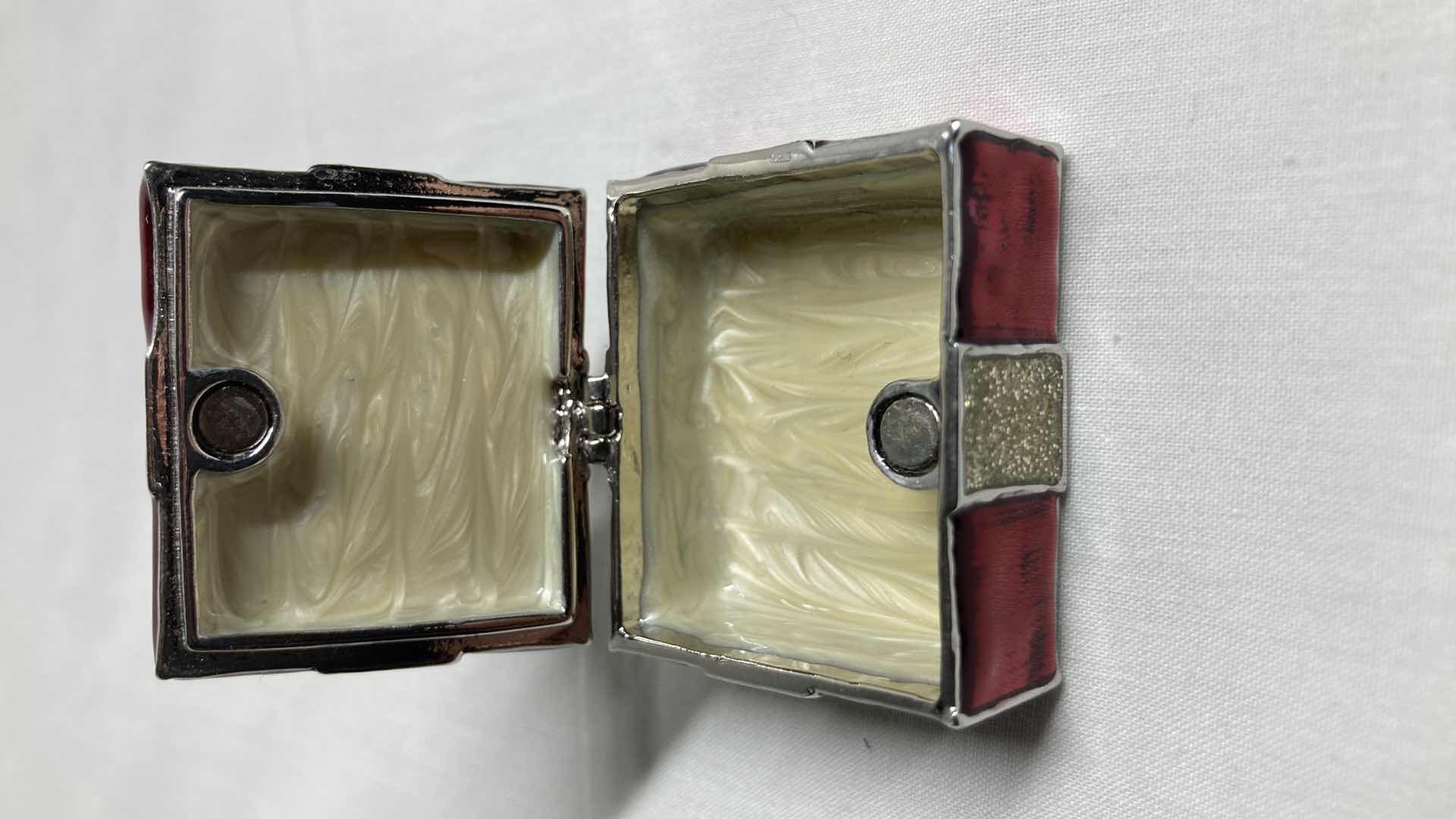 Photo 1 of GIFT BOX METAL JEWELRY BOX 1.5” X 1.75” H1.5”