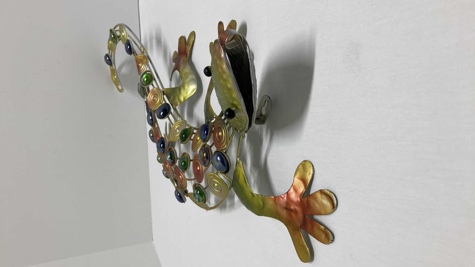 Photo 1 of MULTI COLORED GECKO METAL SCULPTURE 8.5” X 21” H2.75”