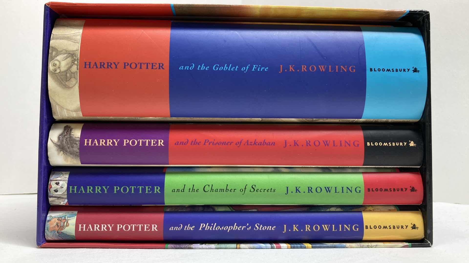 Photo 1 of HARRY POTTER HARDBACK BOOK SET (7)