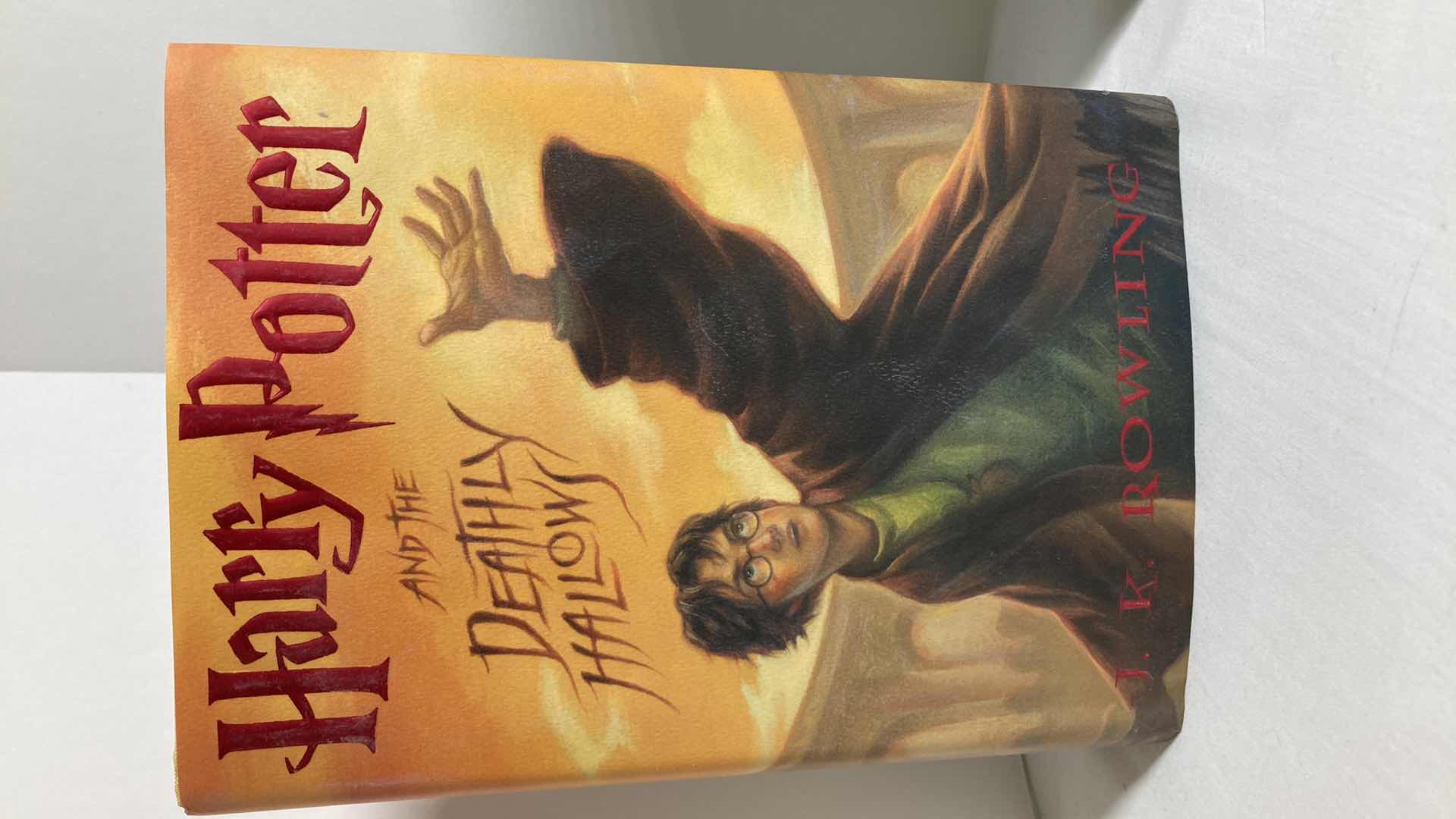 Photo 1 of HARRY POTTER HARDBACK BOOK SET (7)