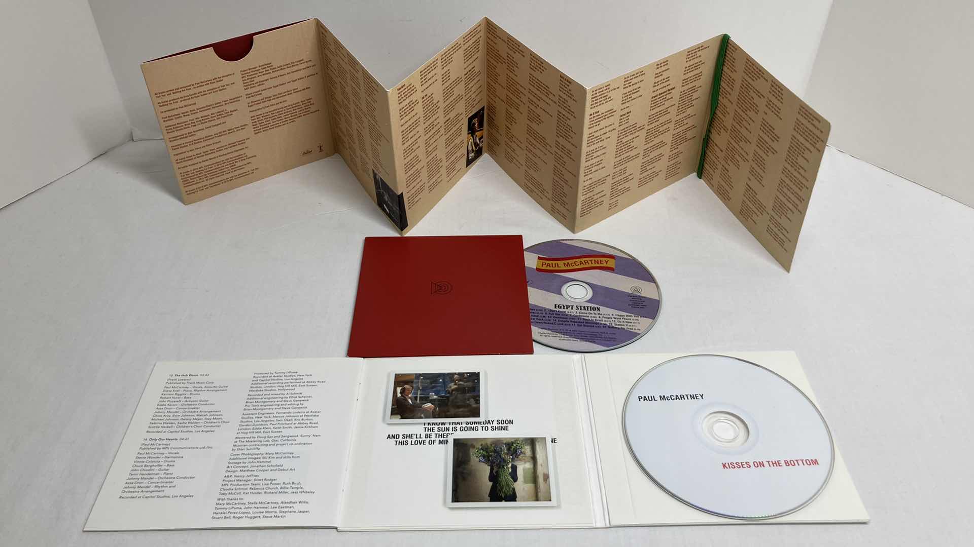 Photo 1 of THE BEATLES & PAUL MCCARTNEY CD ALBUM SET (11)