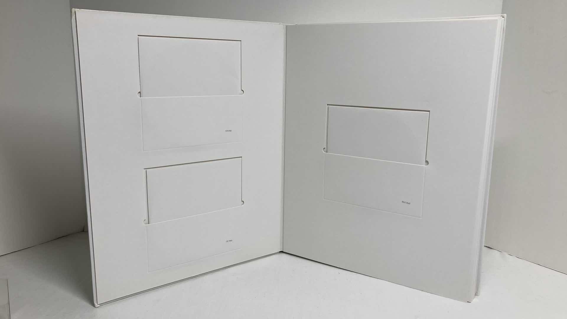 Photo 1 of THE BEATLES WHITE ALBUM CD & BLU-RAY SET NO. 0005350