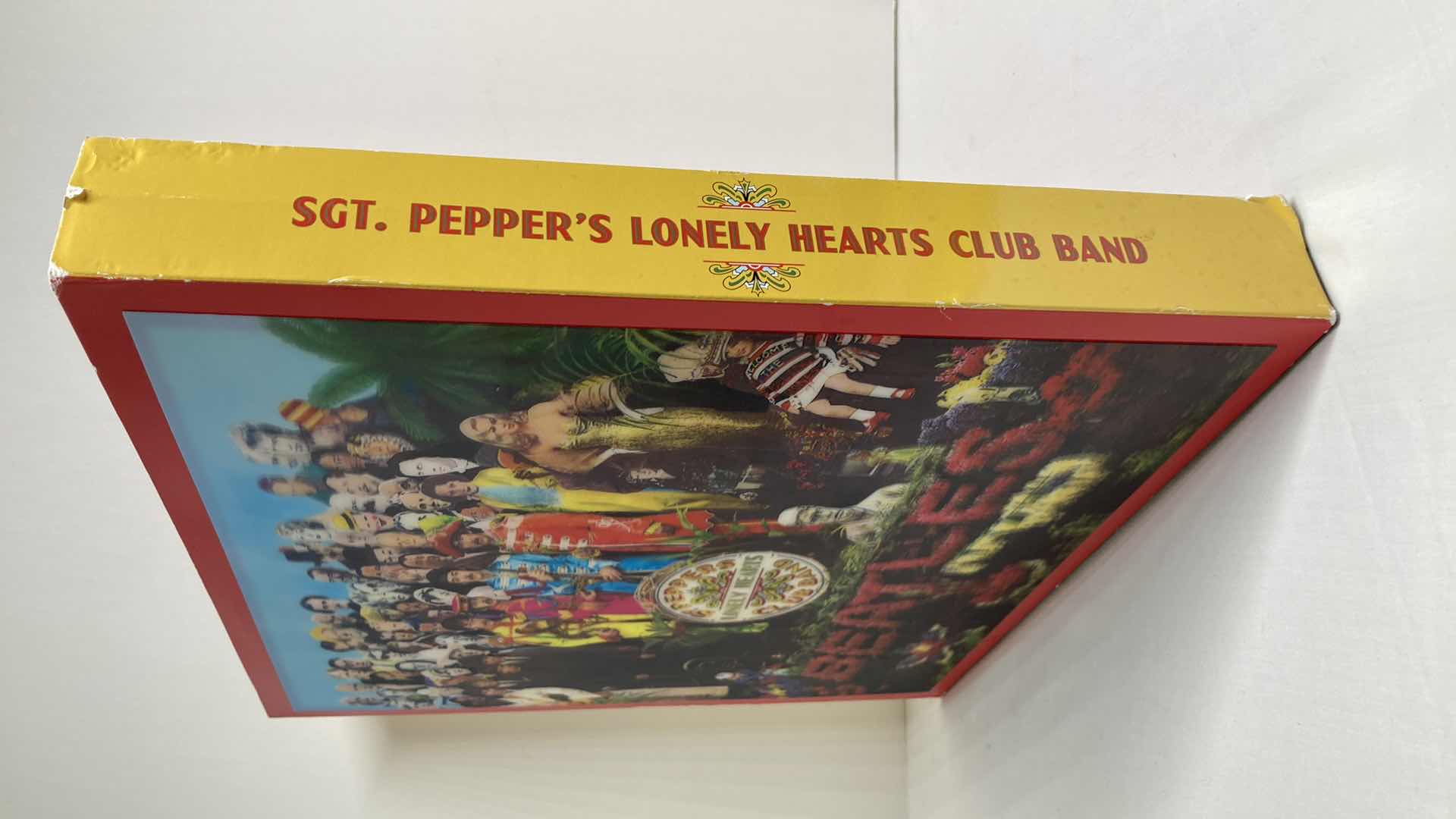 Photo 1 of NEW THE BEATLES SGT. PEPPERS LONELY HEARTS CLUB BAND BOX SET