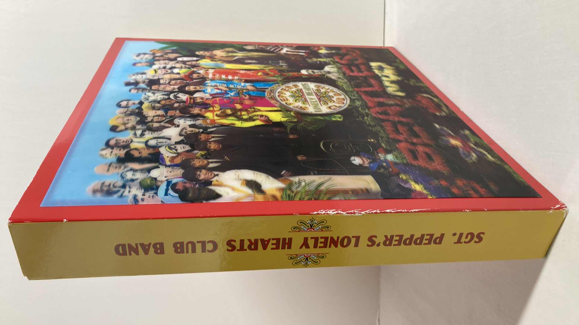 Photo 1 of NEW THE BEATLES SGT. PEPPERS LONELY HEARTS CLUB BAND BOX SET