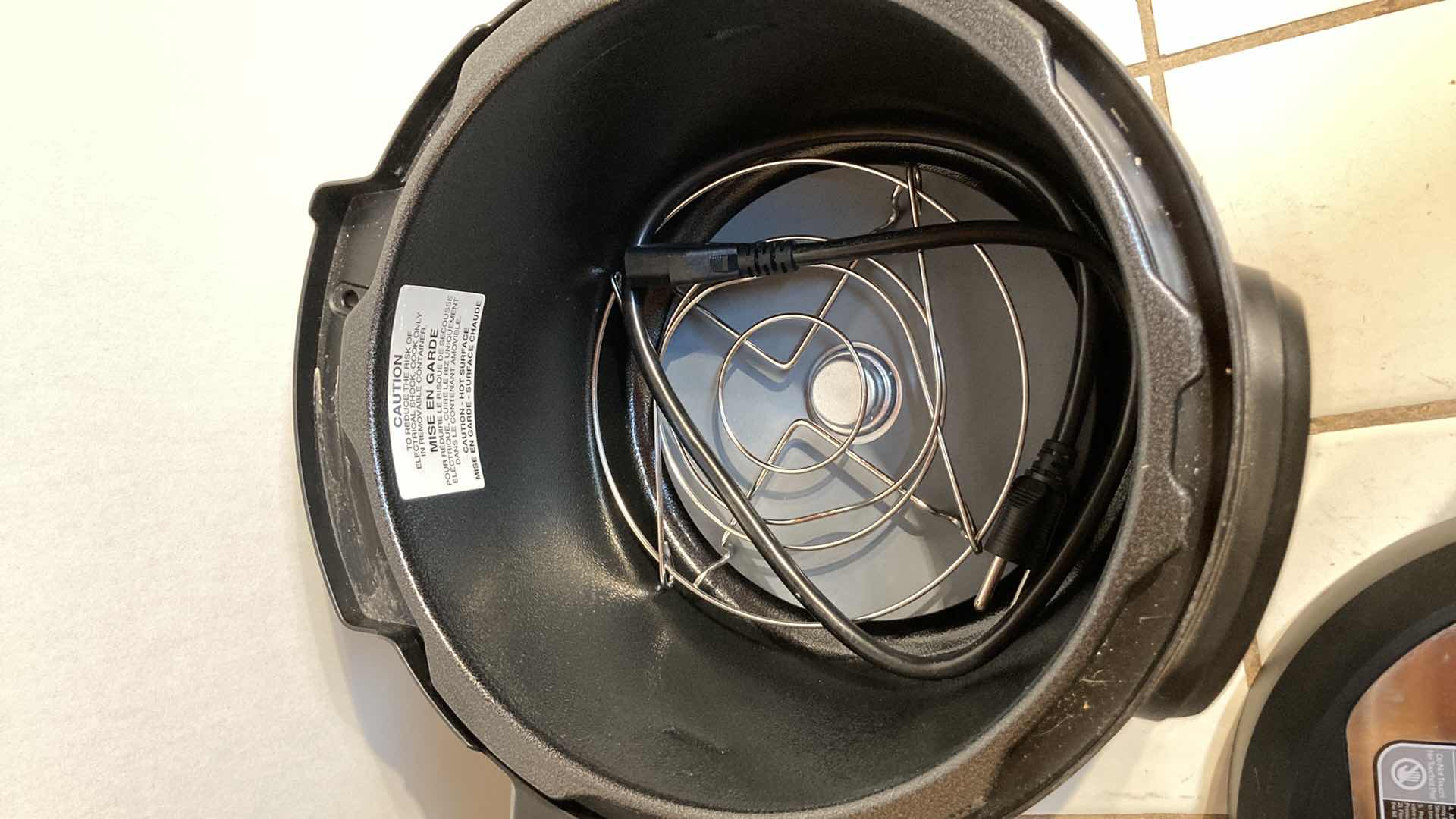 Photo 1 of INSTANT POT MULTI PURPOSE ELECTRIC PRESSURE COOKER MODEL IP-DUO60 V3