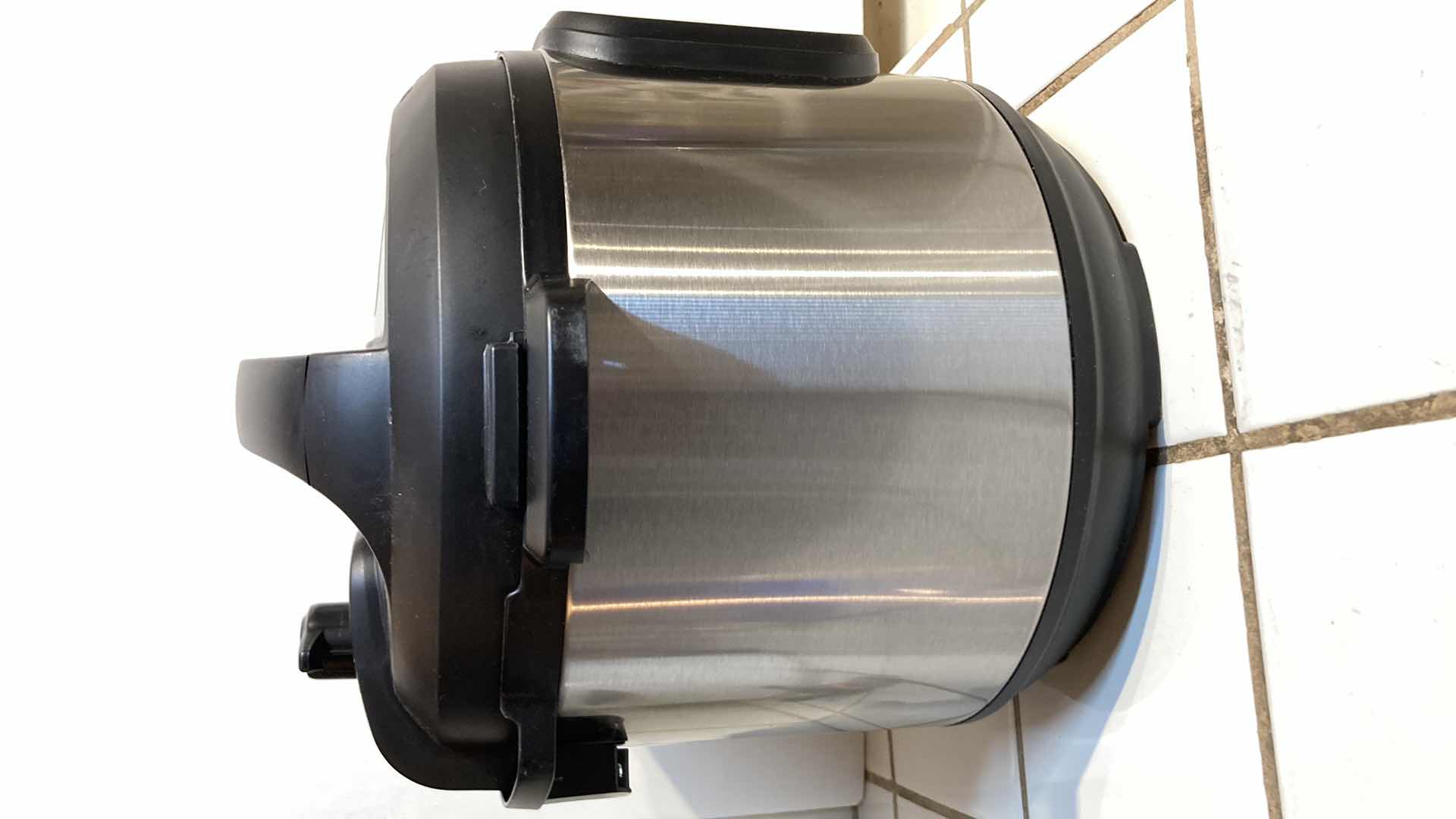 Photo 1 of INSTANT POT MULTI PURPOSE ELECTRIC PRESSURE COOKER MODEL IP-DUO60 V3