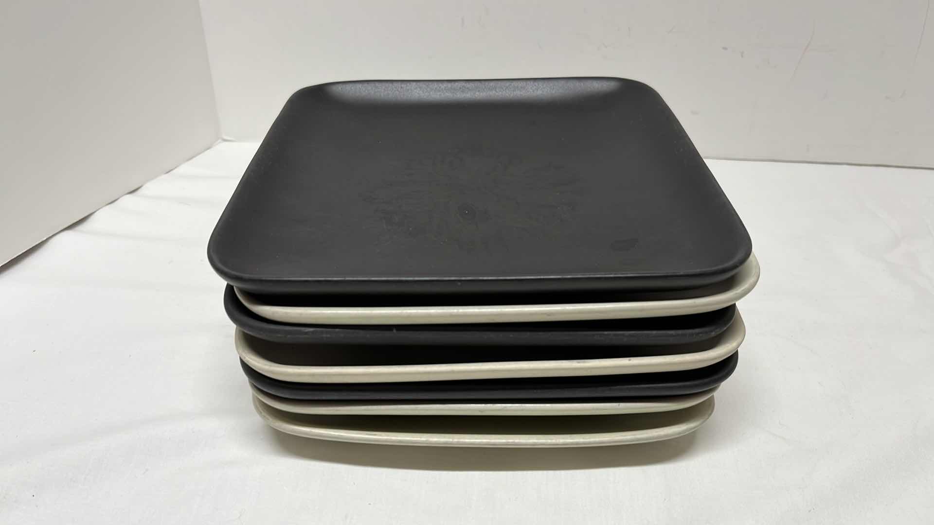 Photo 5 of GIBSON HOUSEWARES 33 PC BLACK/CREAM DISH SET