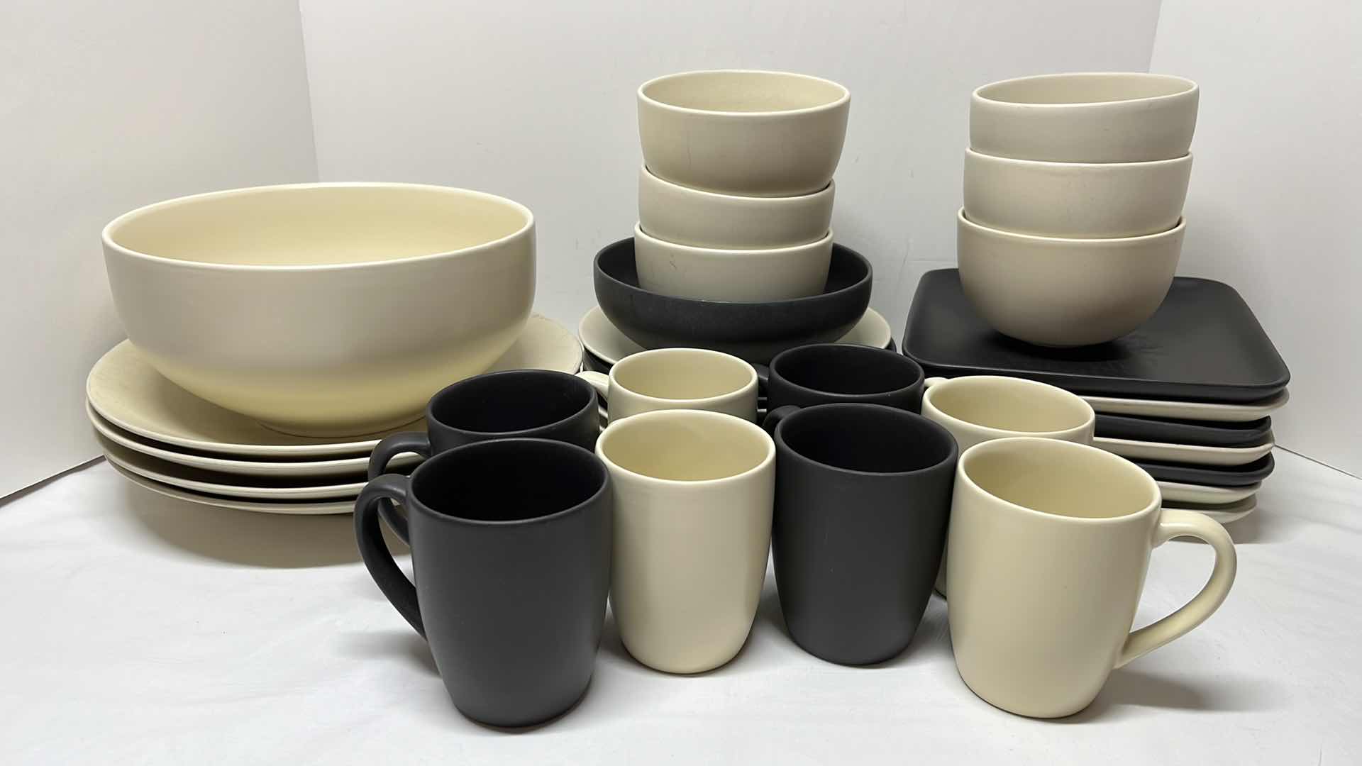 Photo 1 of GIBSON HOUSEWARES 33 PC BLACK/CREAM DISH SET