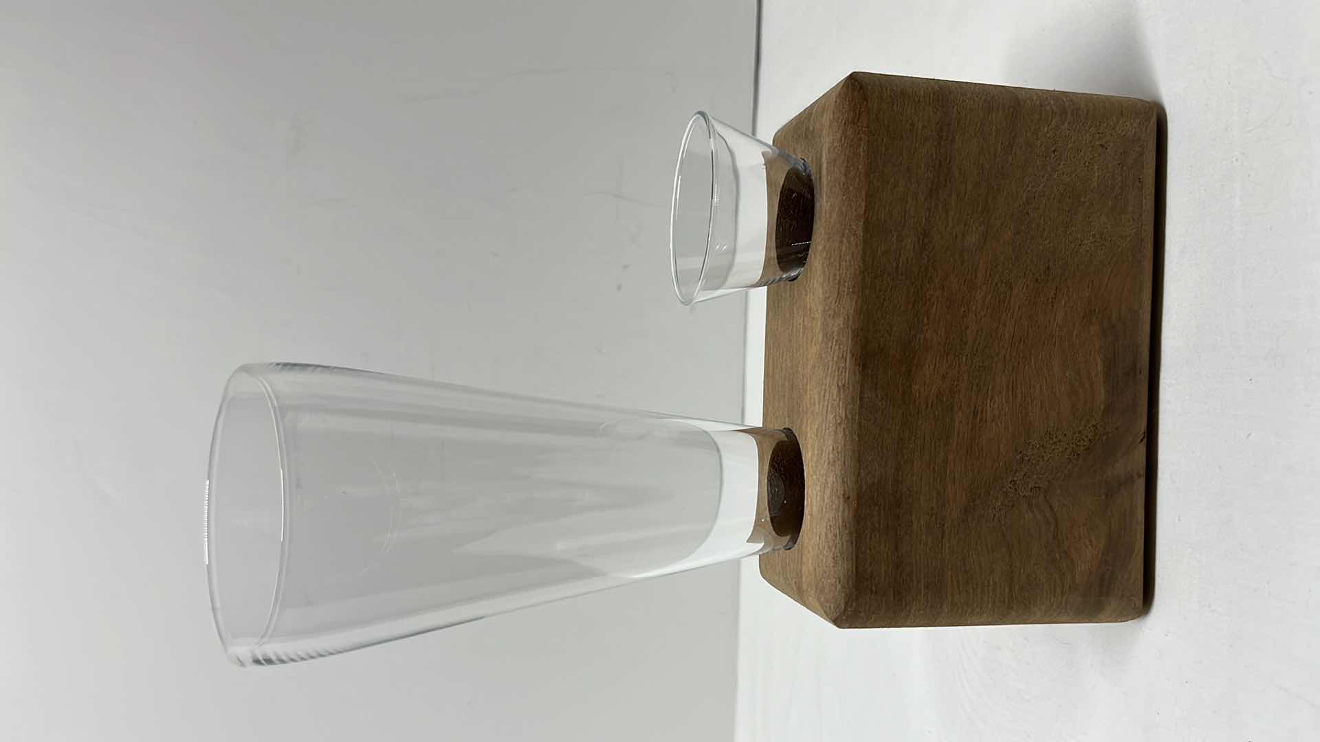 Photo 1 of BEER AND SHOT GLASSES W WOOD HOLDER (RESTAURANT DE NOORDMOLEN)