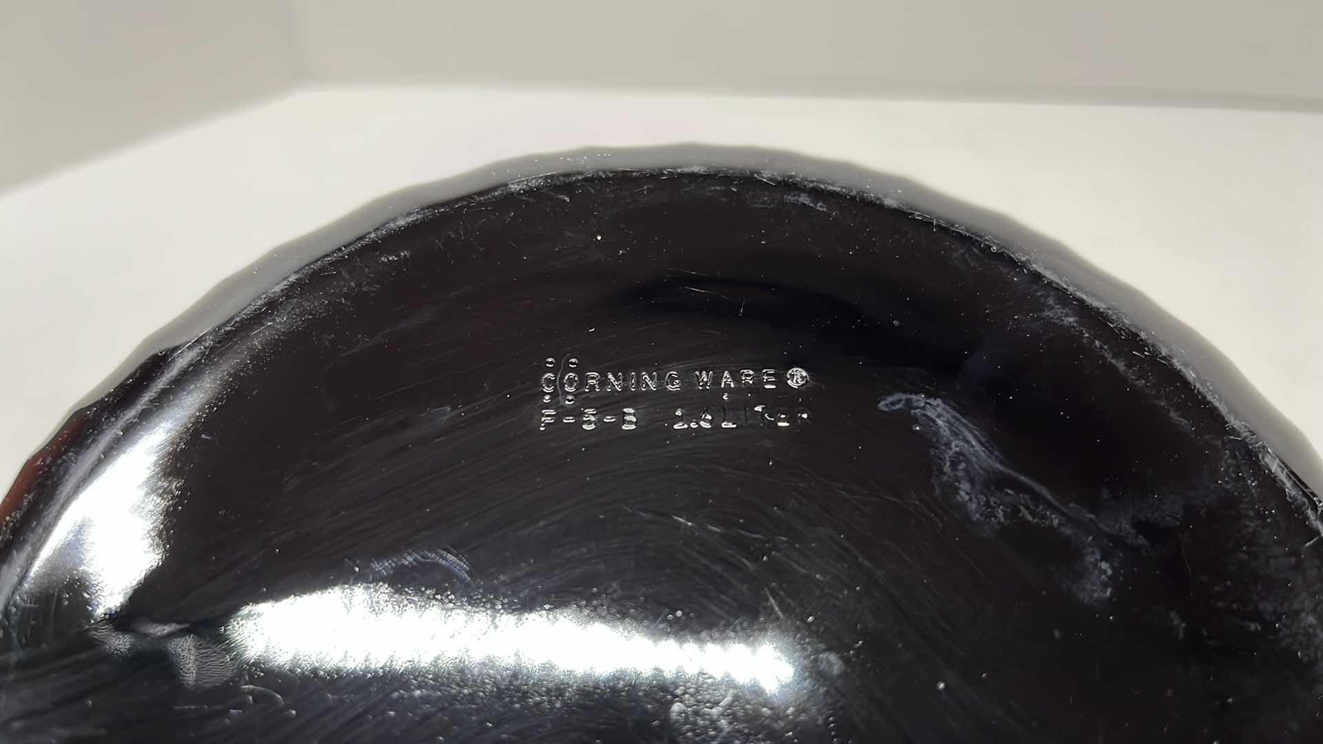 Photo 5 of 2 BLACK CORNING WARE DISHES, MIXING BOWL, 2 SMALL RAMEKINS, CREAM & SUGAR DISHES W BLACK CHILE PEPPER PLATE (9 PCS)