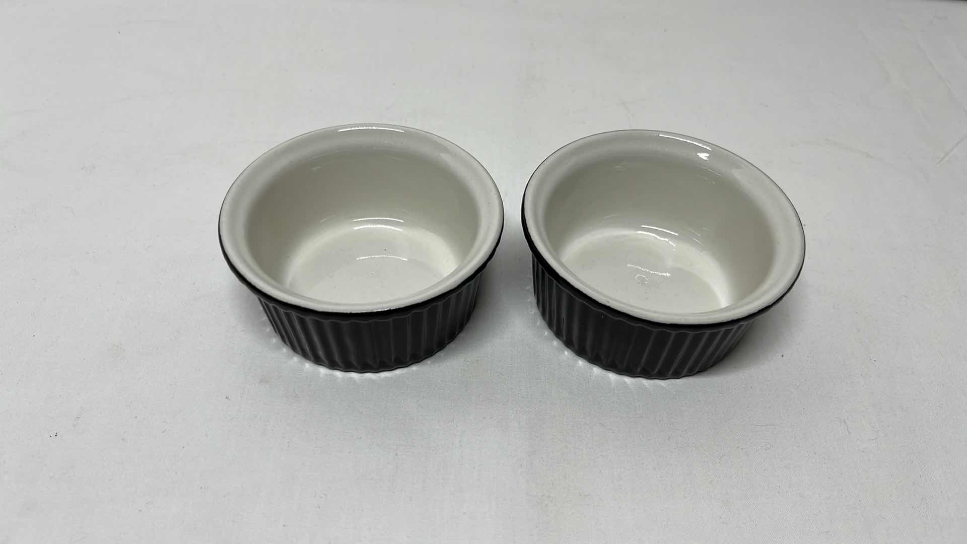Photo 8 of 2 BLACK CORNING WARE DISHES, MIXING BOWL, 2 SMALL RAMEKINS, CREAM & SUGAR DISHES W BLACK CHILE PEPPER PLATE (9 PCS)