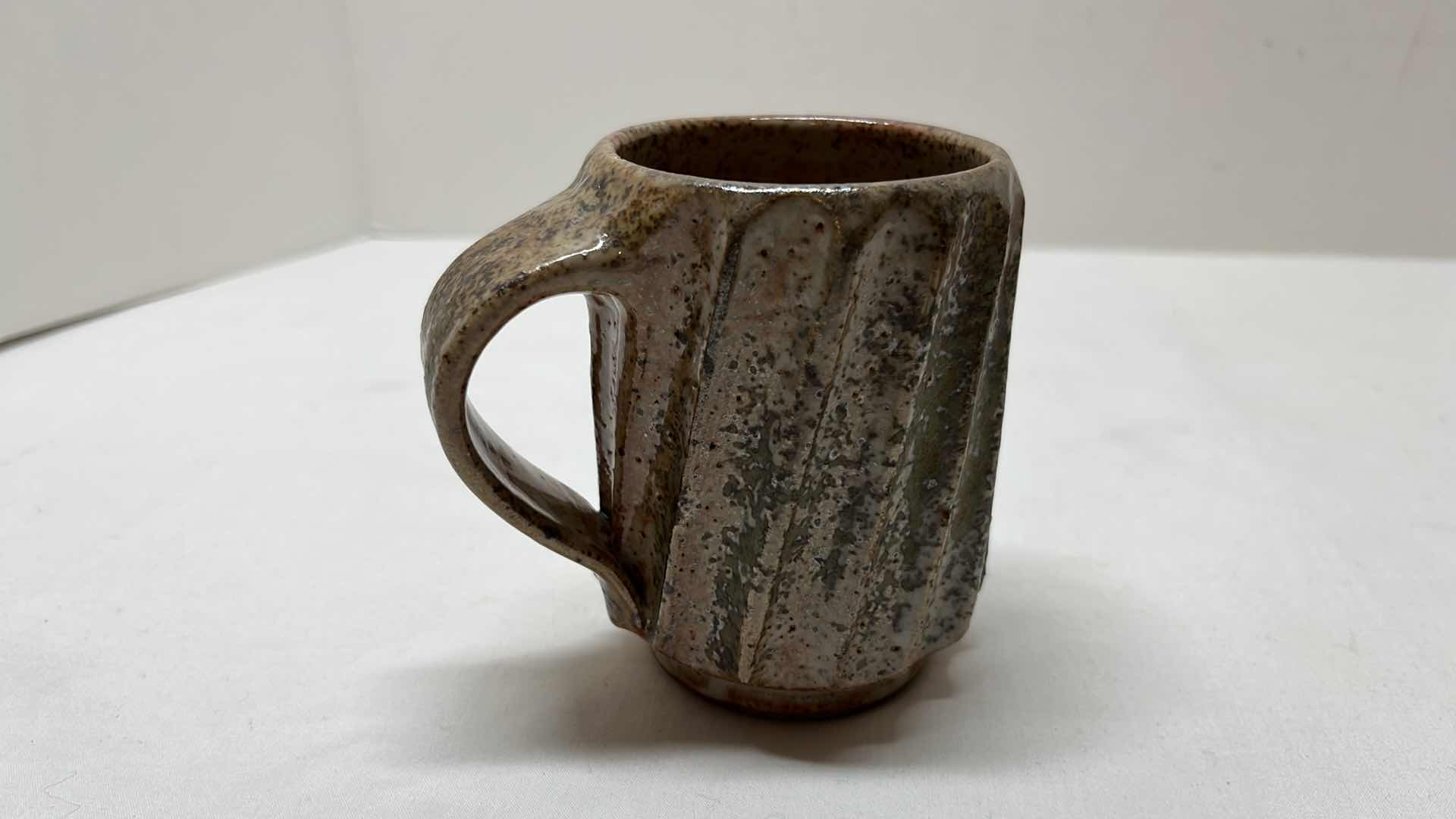 Photo 1 of 4 PCS VARIOUS COFFEE MUGS