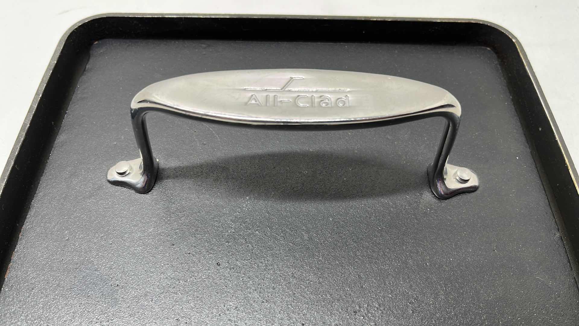 Photo 1 of ALL-NONSTICK 10" PANINI PAN W PRESS (HA1)