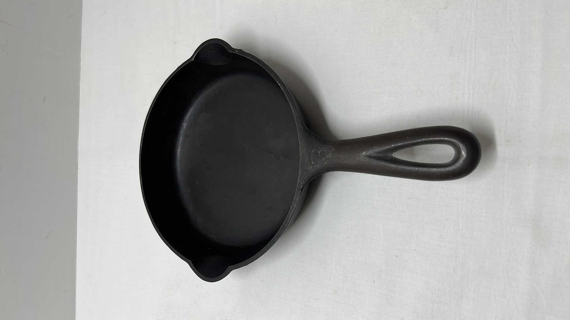 Photo 1 of 3 PCS CAST IRON SKILLETS 6.5”