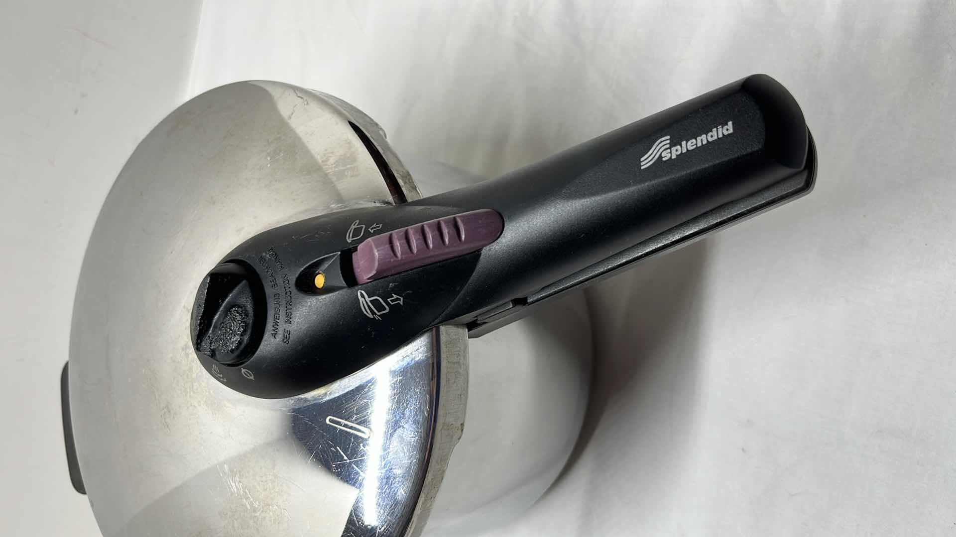 Photo 2 of FAGOR 10 QT SPLENDID STAINLESS STEEL PRESSURE COOKER