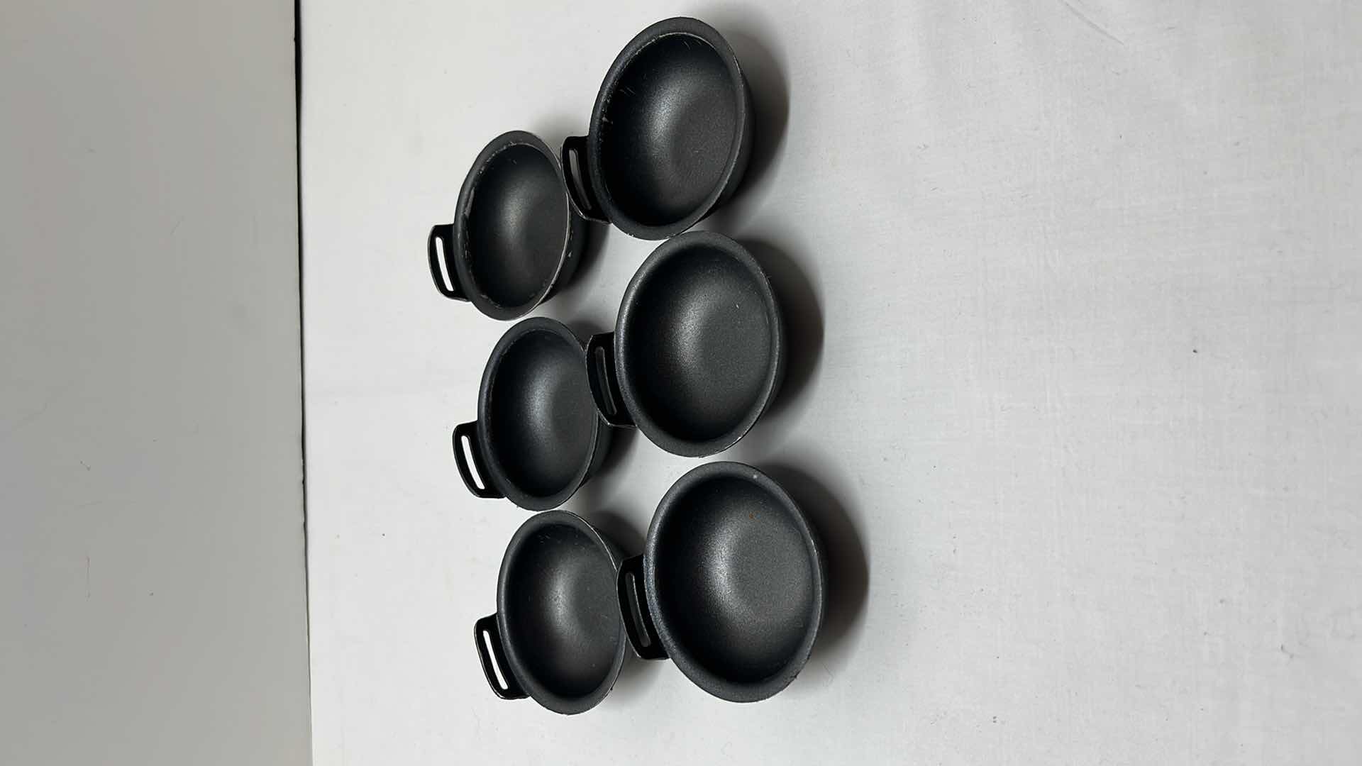 Photo 1 of MIXING BOWLS (2), STEEL MEASURING CUP, MEASURING CUP SET OF 4, ALL-CLAD BUTTER/SAUCE PAN & ALUMINUM CONDIMENT/MEASURING BOWLS (6)