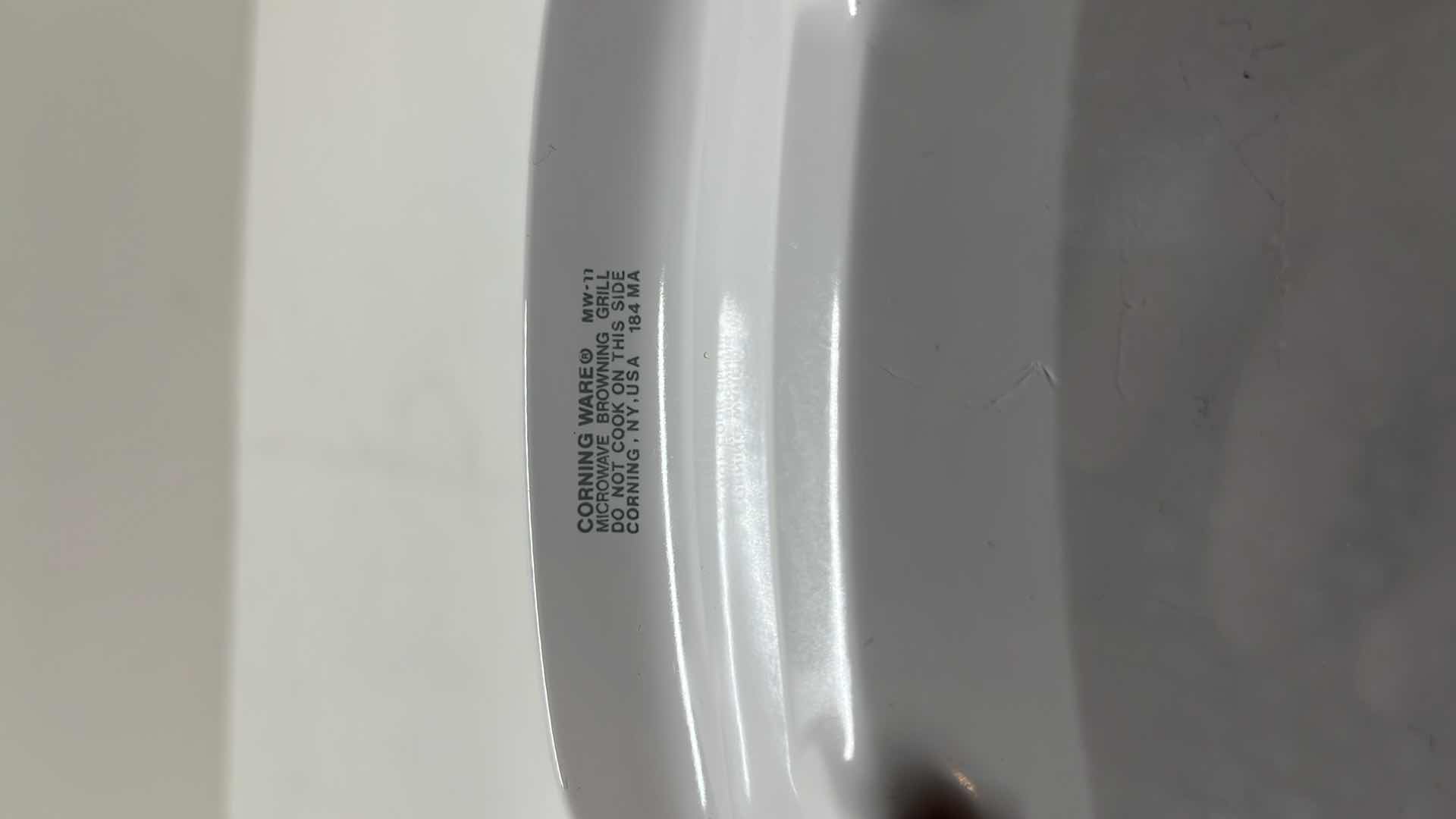 Photo 7 of DR DOUGLAS WONDER BAKER II BLUE/GRAY SPLATTER WEAR CERAMIC BAKING PAN W HANDLES 9.5” X 10”, 2 PCS CORNING WARE MICROWAVE/OVEN RACK BROWNING TRAY/GRILL (MR-1 & MR-11)


-