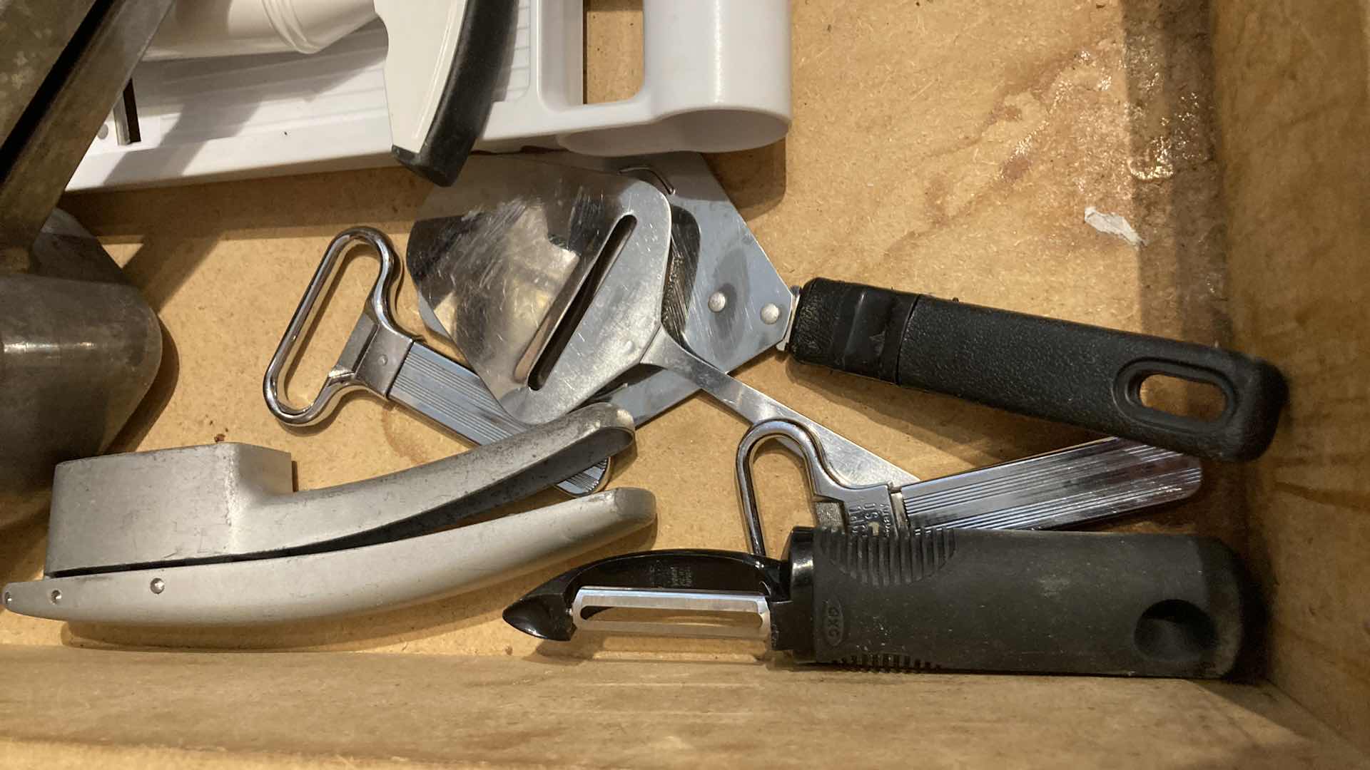 Photo 1 of MICROPLANES & SHREDDING UTENSILS