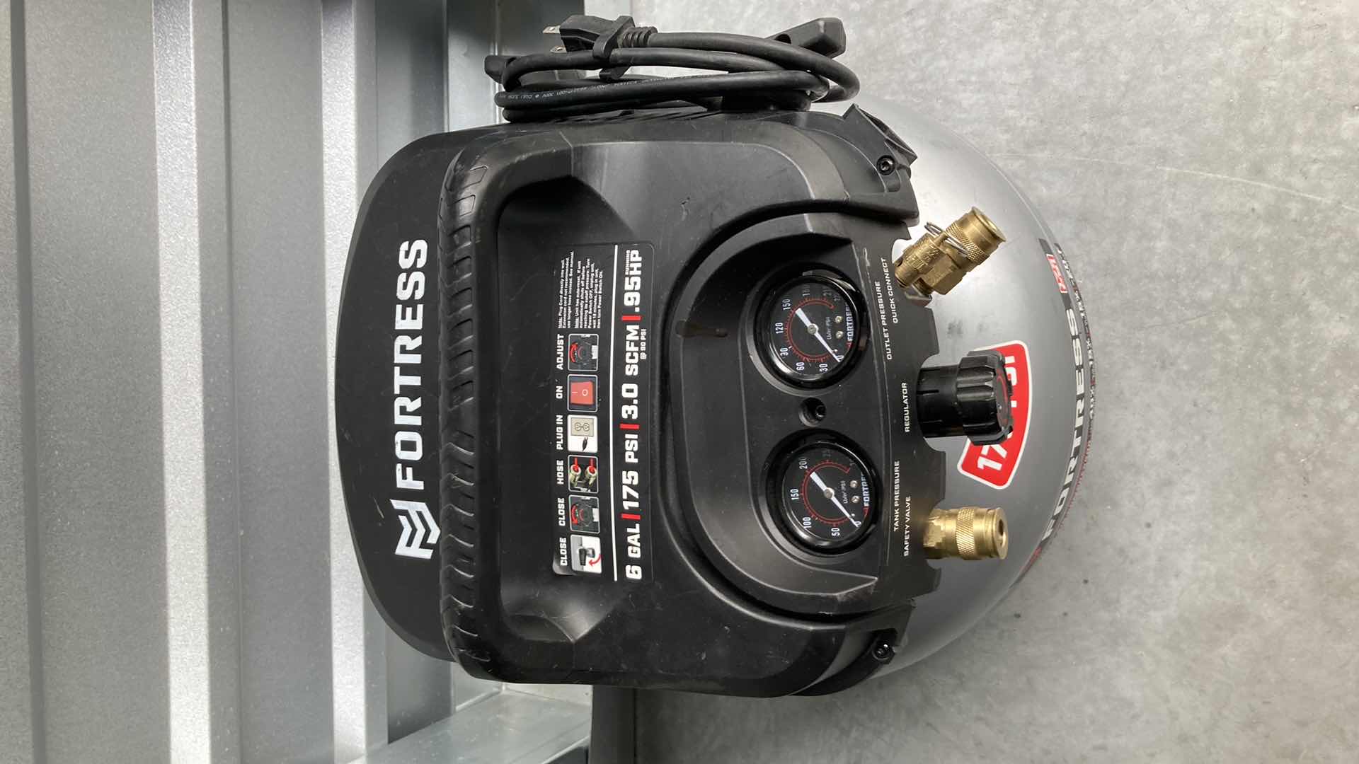 Photo 1 of FORTRESS 175PSI HIGH PERFORMANCE AIR COMPRESSOR 6GAL MODEL 56829