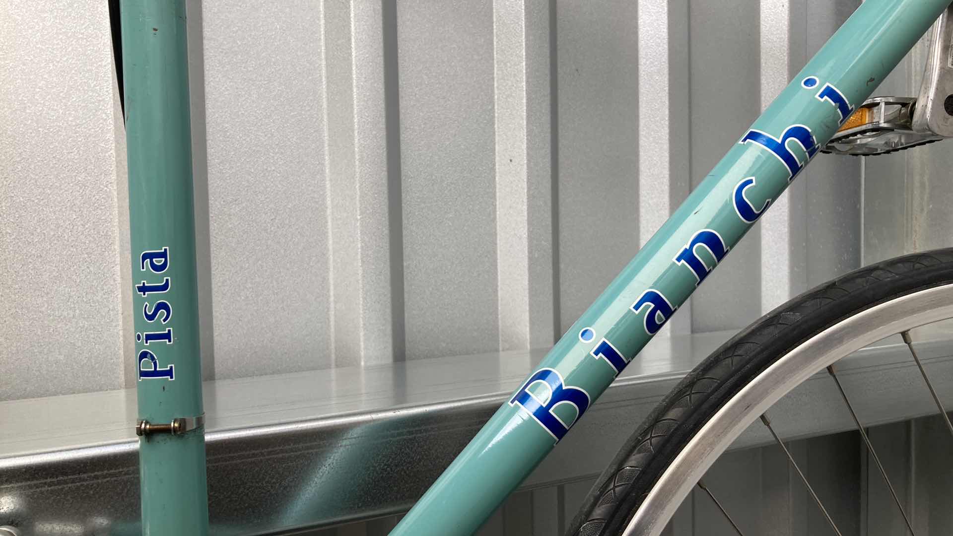 Photo 1 of BIANCHI CLASSICA PISTACHIO CHROMO LITE ROAD BICYCLE 26”