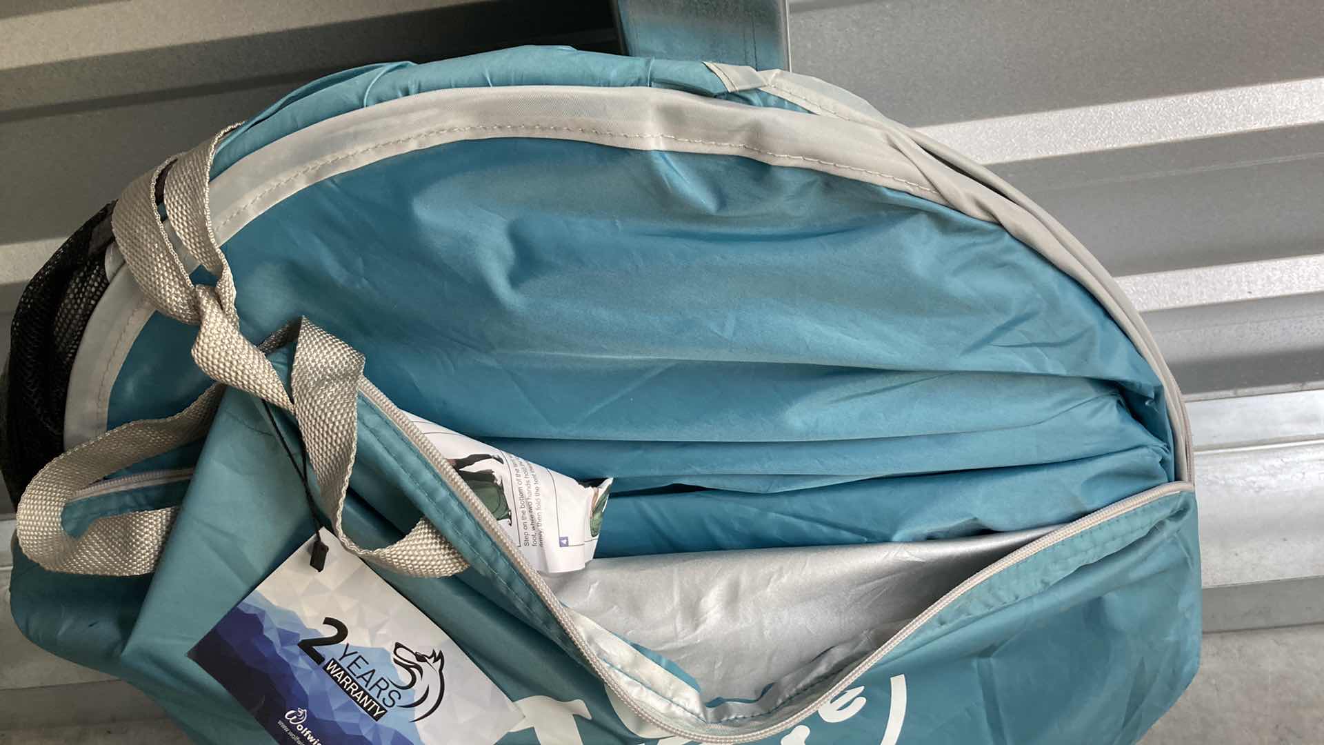 Photo 1 of WOLFWISE DAS ZELT POP UP PORTABLE SHOWER TENT MODEL LP250041BG