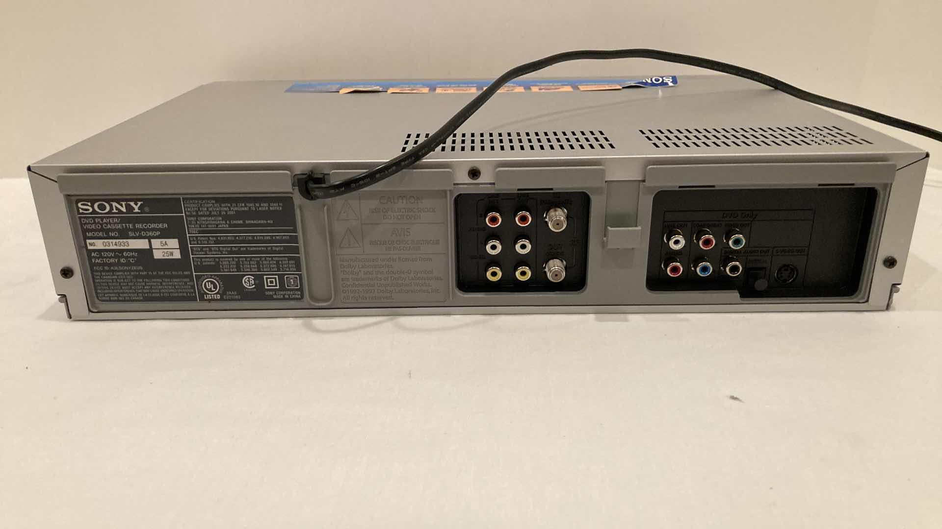 Photo 1 of SONY DVD & VCR COMBO MODEL SLV-D360P W REMOTE