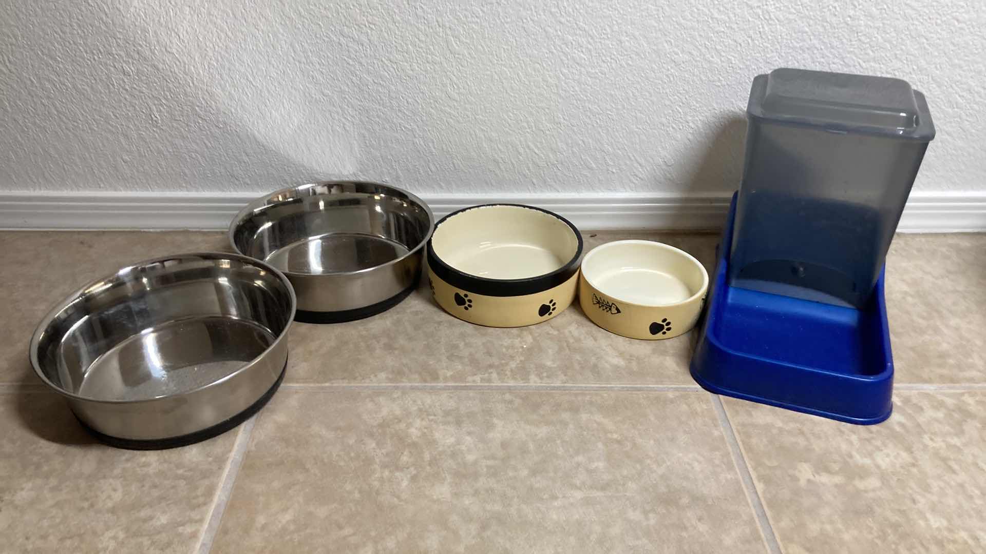 Photo 1 of PET SUPPLIES- STAIRS, BOWLS, SM PET BED & TOYS