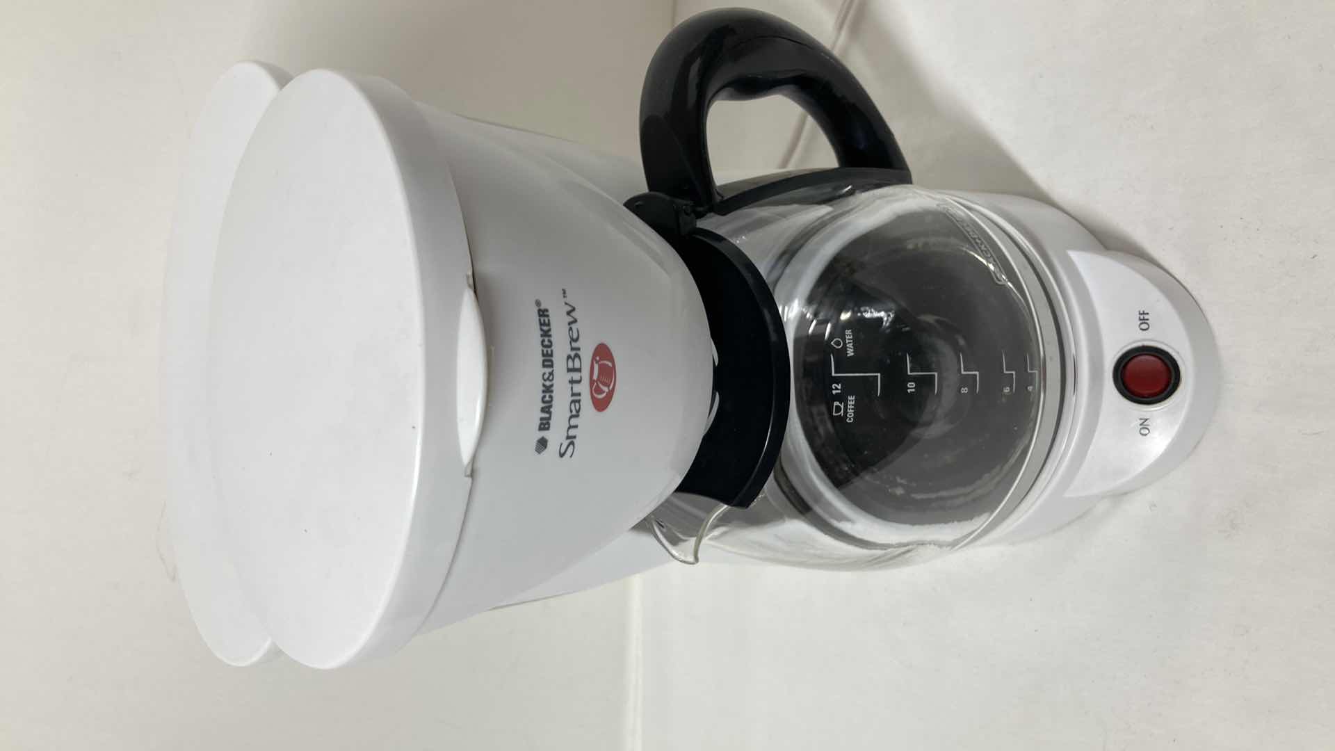 Photo 1 of BLACK & DECKER SMART BREW COFFEE MAKER