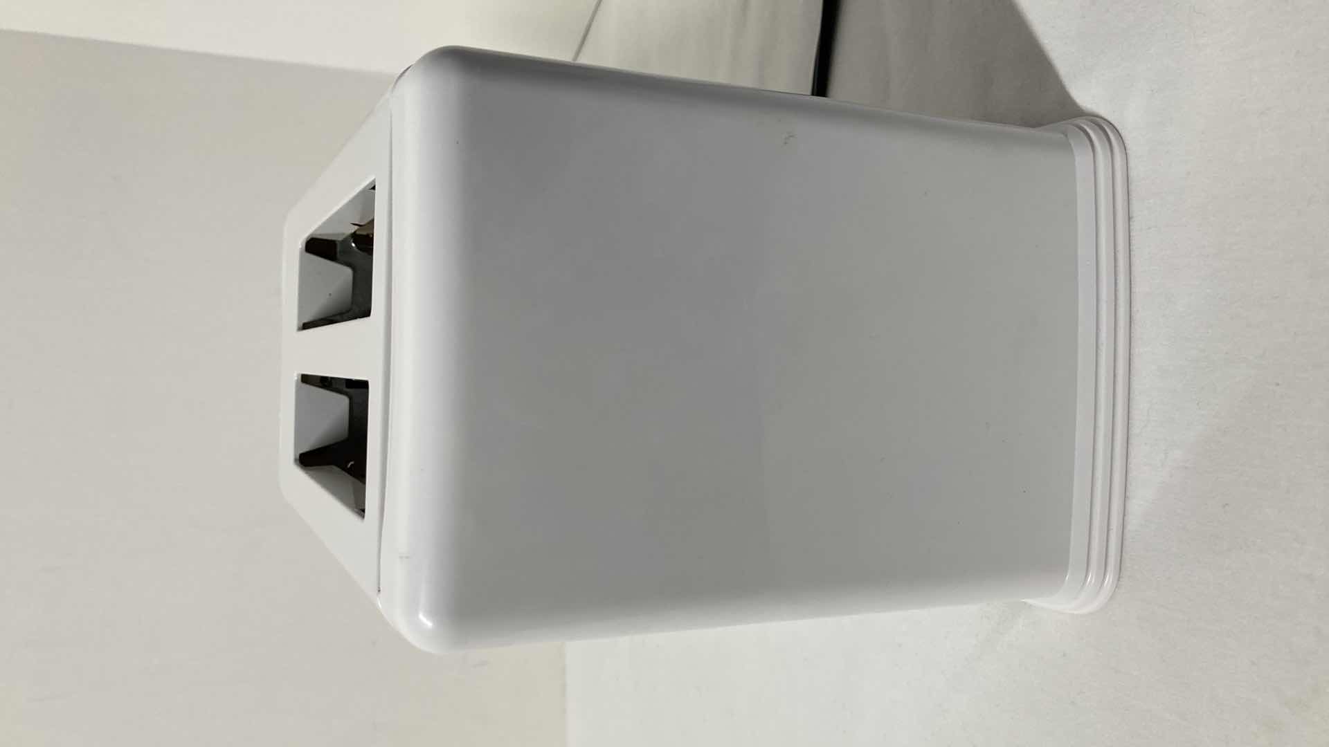 Photo 5 of BRENTWOOD TOASTER MODEL TS-260