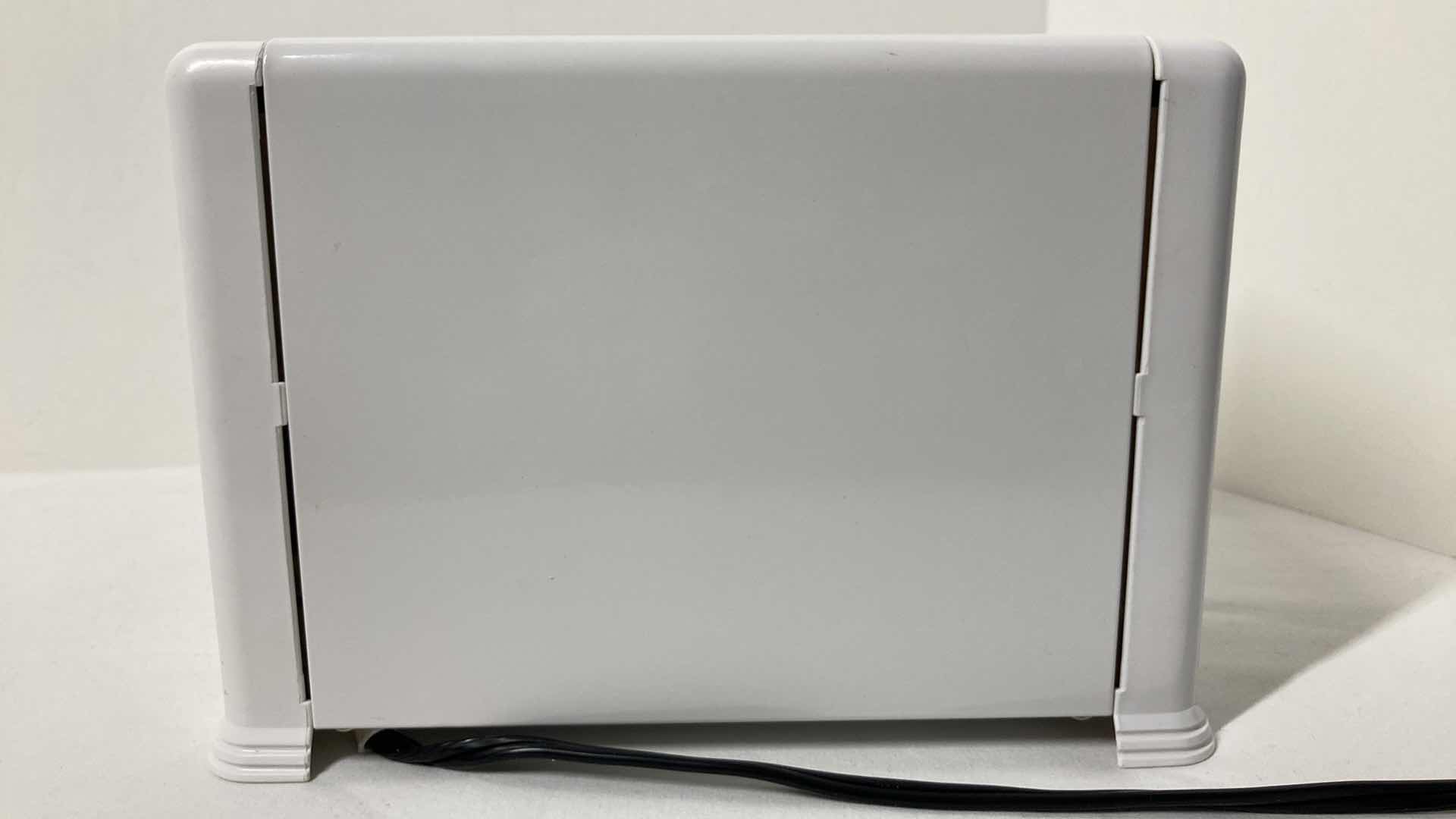 Photo 1 of BRENTWOOD TOASTER MODEL TS-260