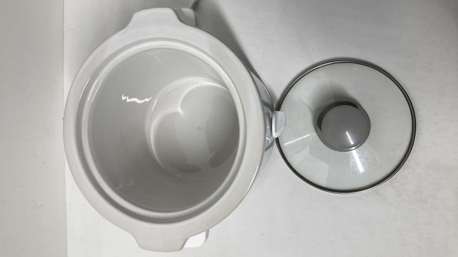 Photo 1 of KITCHEN GOURMET MINI CROCKPOT MODELYD-500(802907)