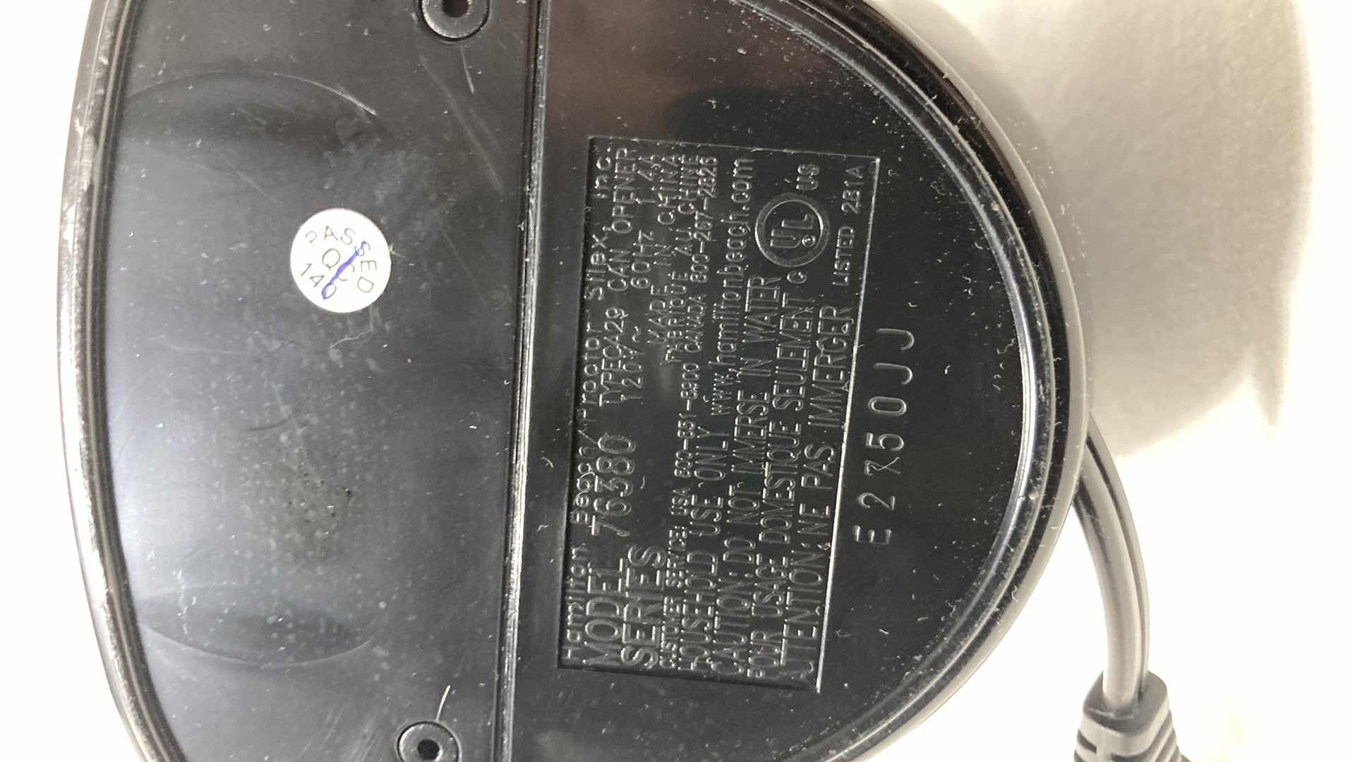 Photo 1 of HAMILTON BEACH ELECTRIC CAN OPENER MODEL 76380