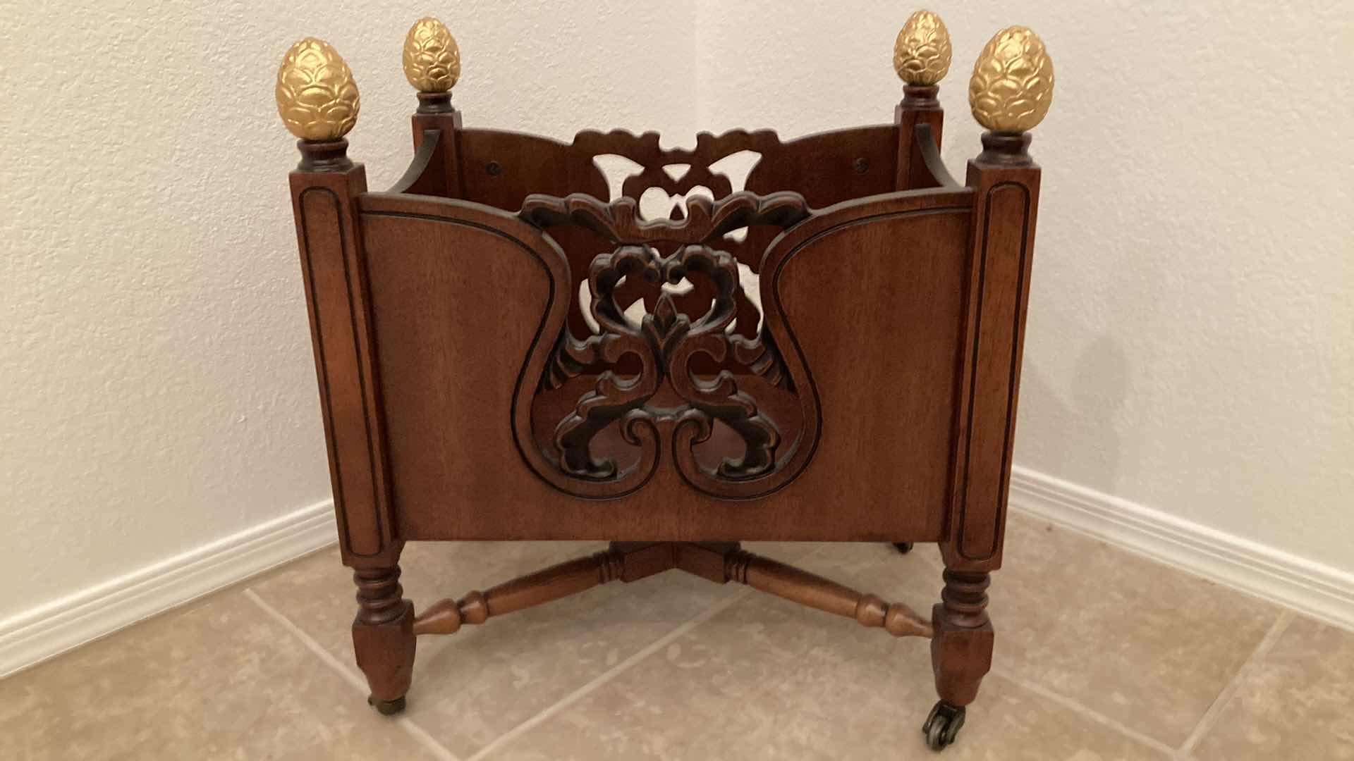 Photo 4 of VINTAGE MAHOGANY & GOLD FINISH WOOD MAGAZINE RACK 20” X 14” H22”