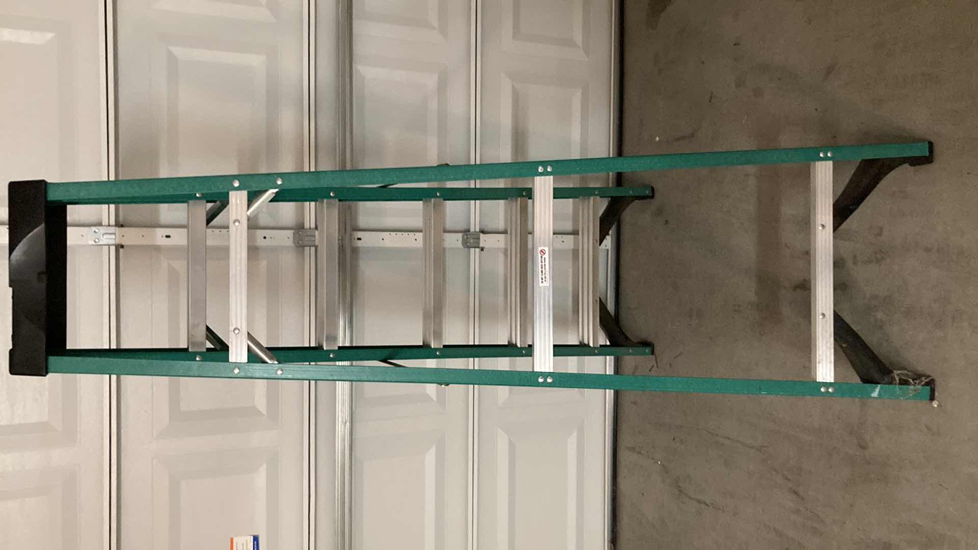 Photo 1 of WERNER 6’ LADDER 225LB CAP