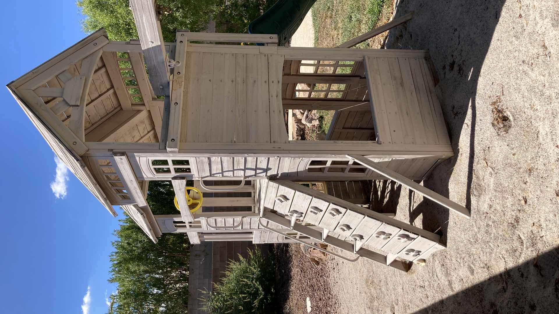 Photo 4 of CEDAR SUMMIT FORT PLAY SET 196” X 160” H125”