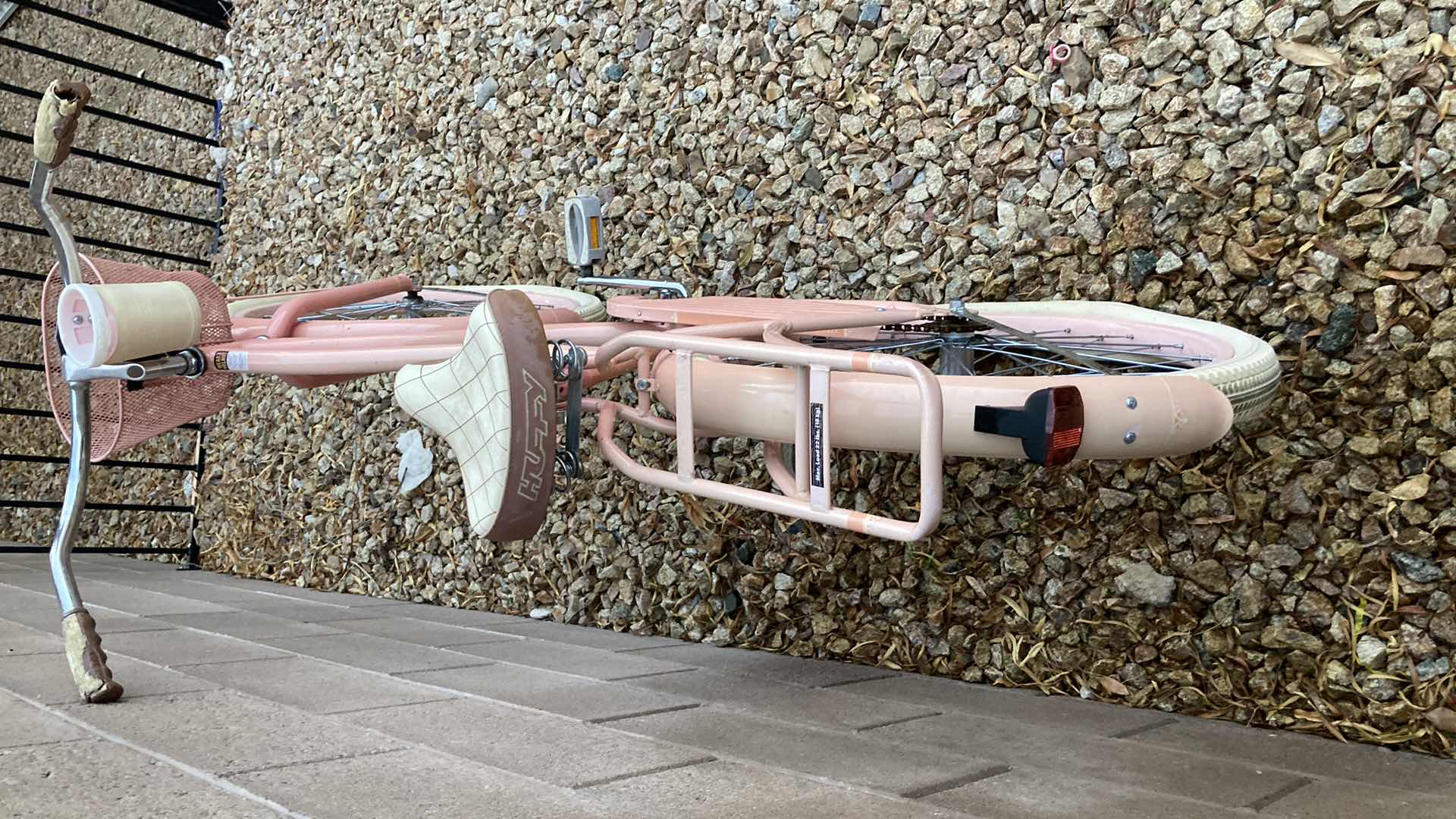 Photo 3 of HUFFY DELUXE 26” BEACH CRUISER