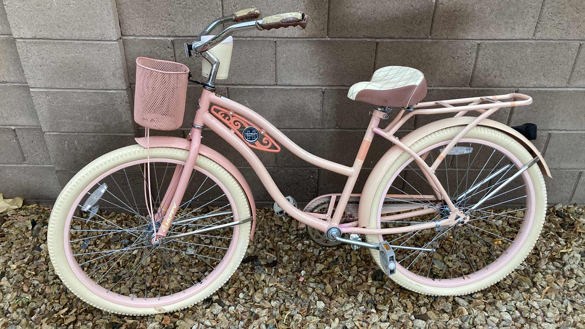 Photo 1 of HUFFY DELUXE 26” BEACH CRUISER