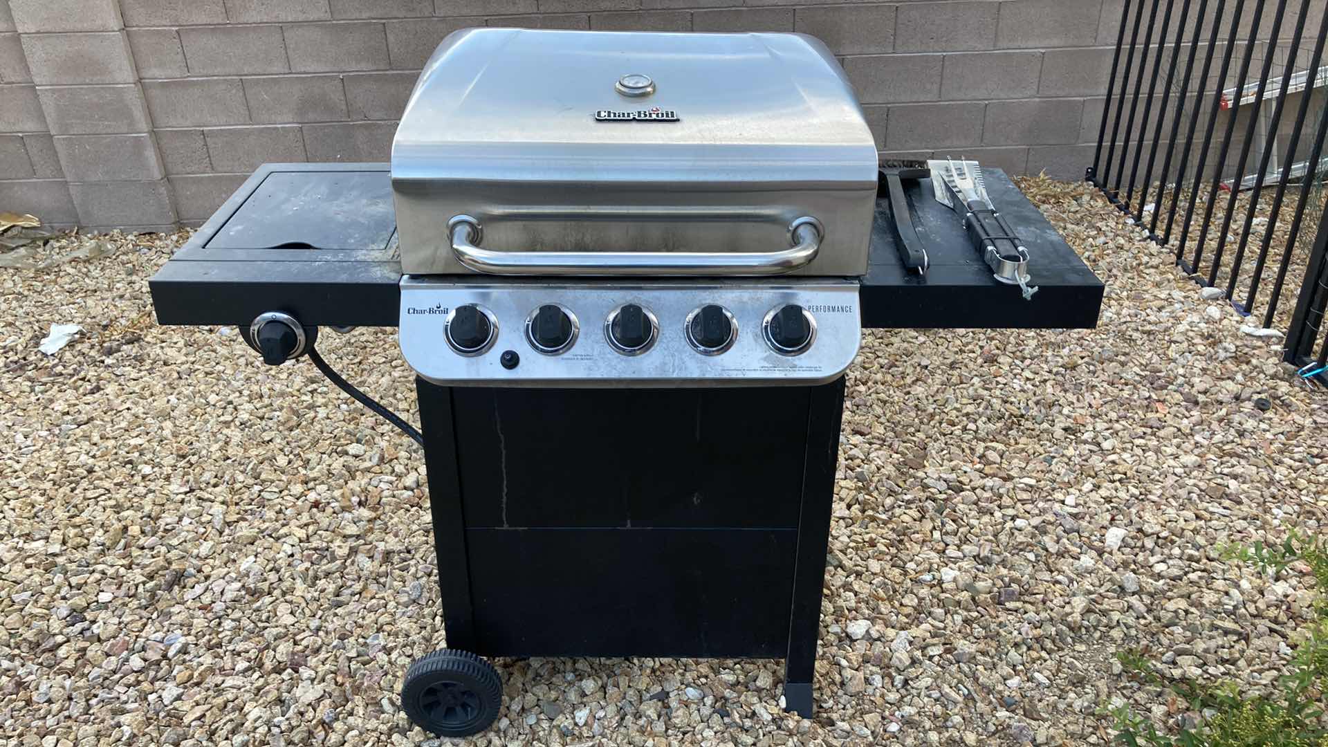 Photo 1 of CHAR-BROIL PERFORMANCE PROPANE GRILL MODEL 463347519 W TANKS & BBQ UTENSILS