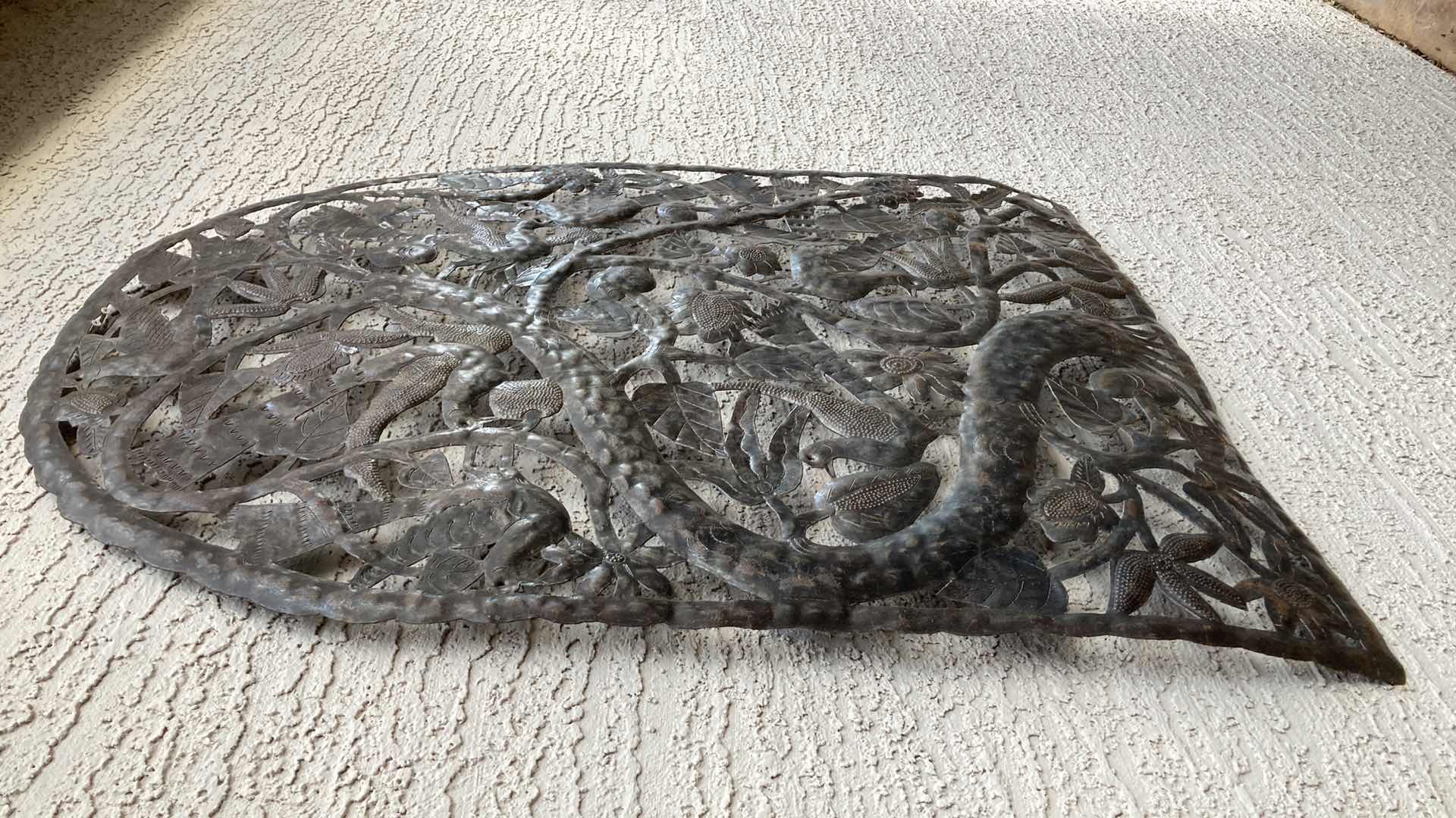 Photo 1 of TREE W BIRDS DIE-CAST METAL WALL ART 35” X 48”