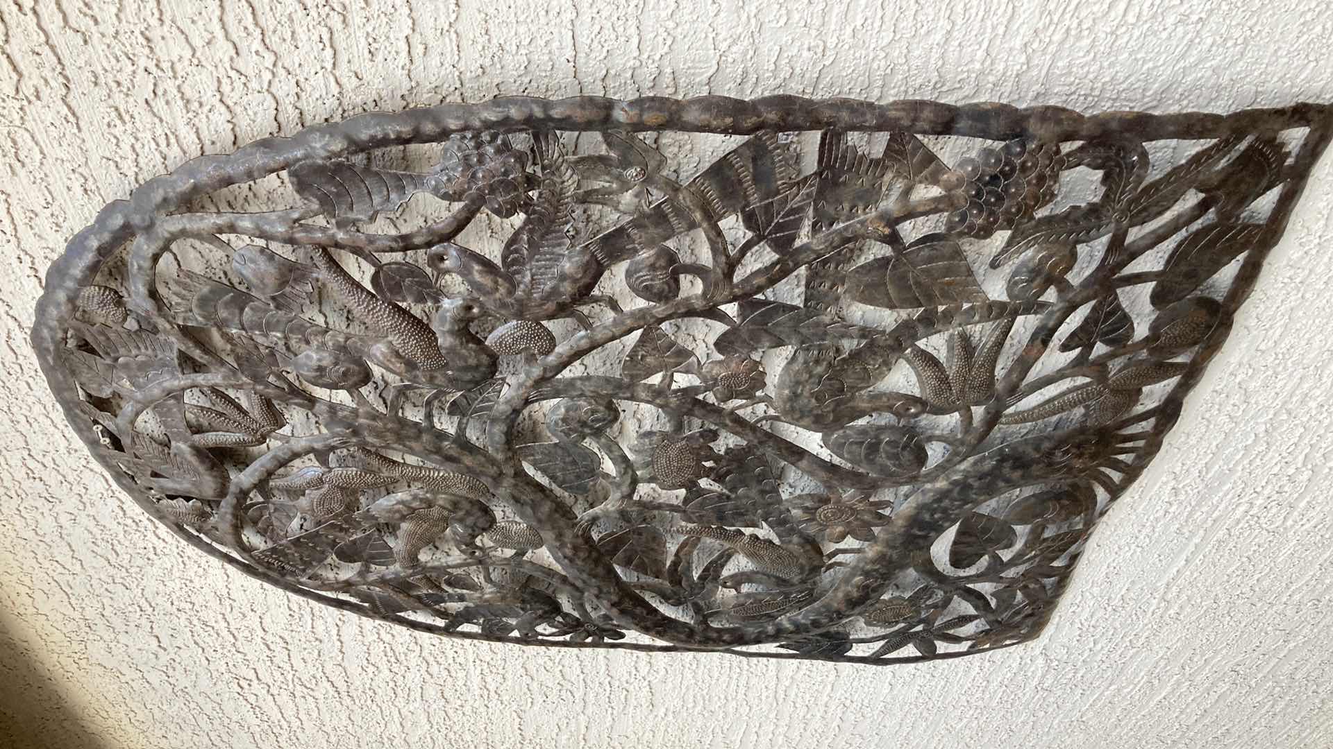 Photo 1 of TREE W BIRDS DIE-CAST METAL WALL ART 35” X 48”