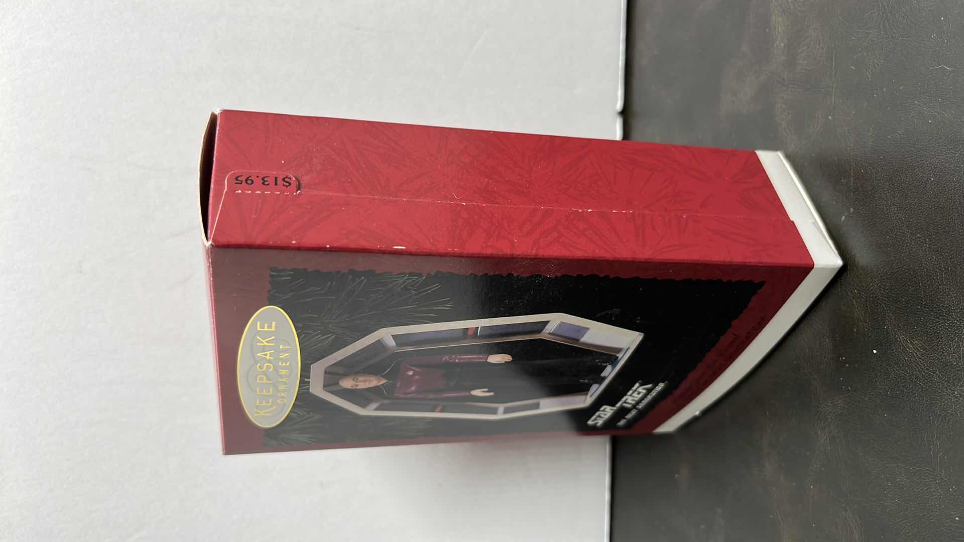 Photo 1 of NEW HALLMARK KEEPSAKE ORNAMENT 1995 STAR TREK THE NEXT GENERATION CAPTAIN JEAN-LUC PICARD, QXI5737