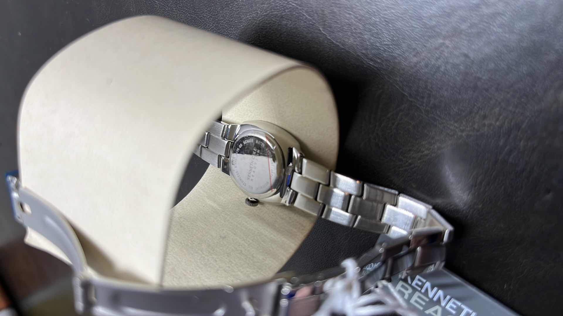 Photo 1 of NEW WOMENS KENNETH COLE REACTION ALL STAINLESS STEEL WATER RESISTANT WATCH IN BOX, MODEL KC4655