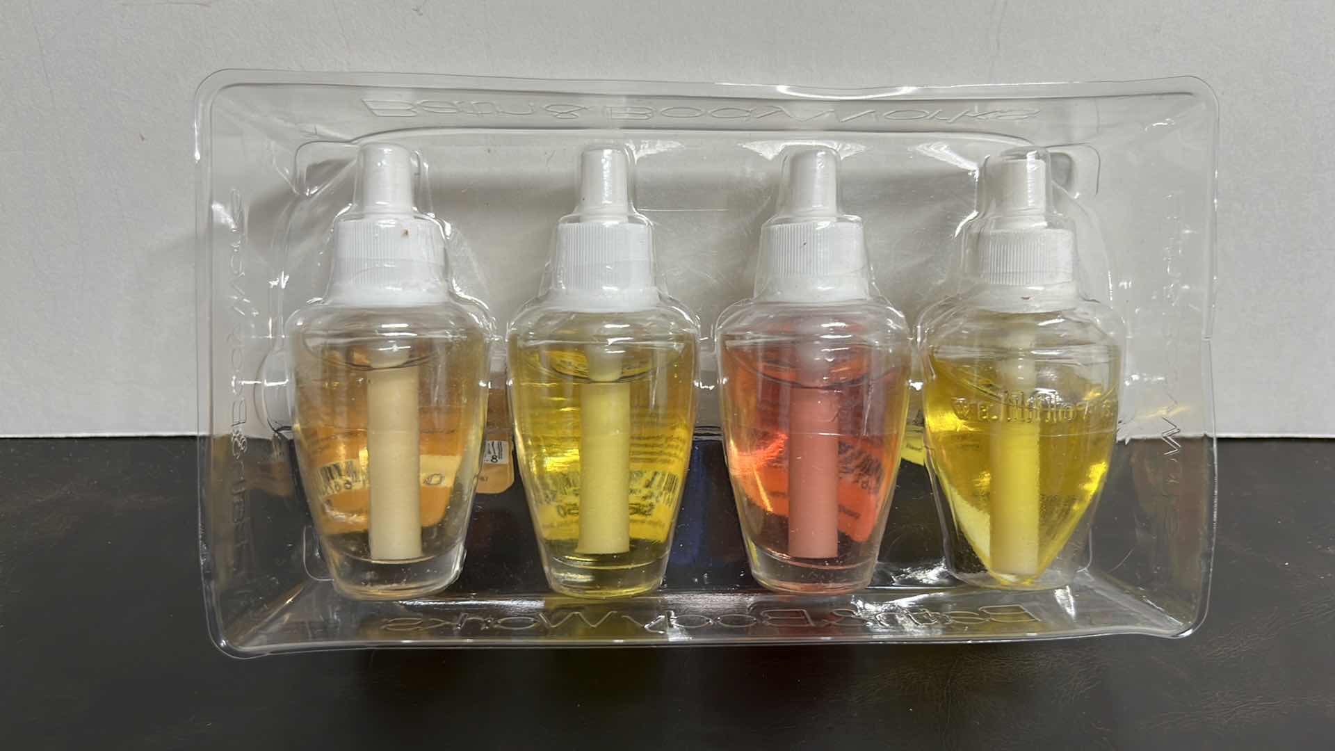 Photo 1 of NEW BATH & BODY WORKS WALLFLOWERS HOME FRAGRANCE REFILL (PACK OF 4)