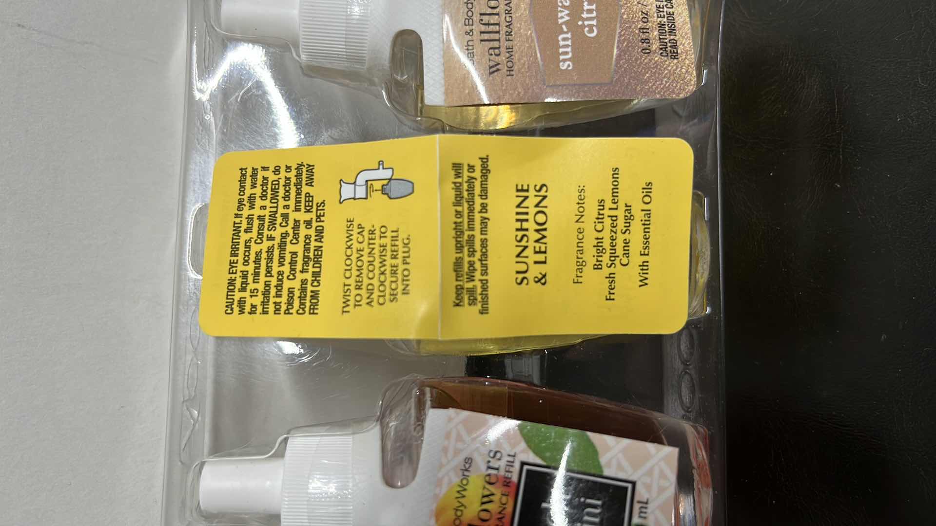 Photo 1 of NEW BATH & BODY WORKS WALLFLOWERS HOME FRAGRANCE REFILL (PACK OF 4)