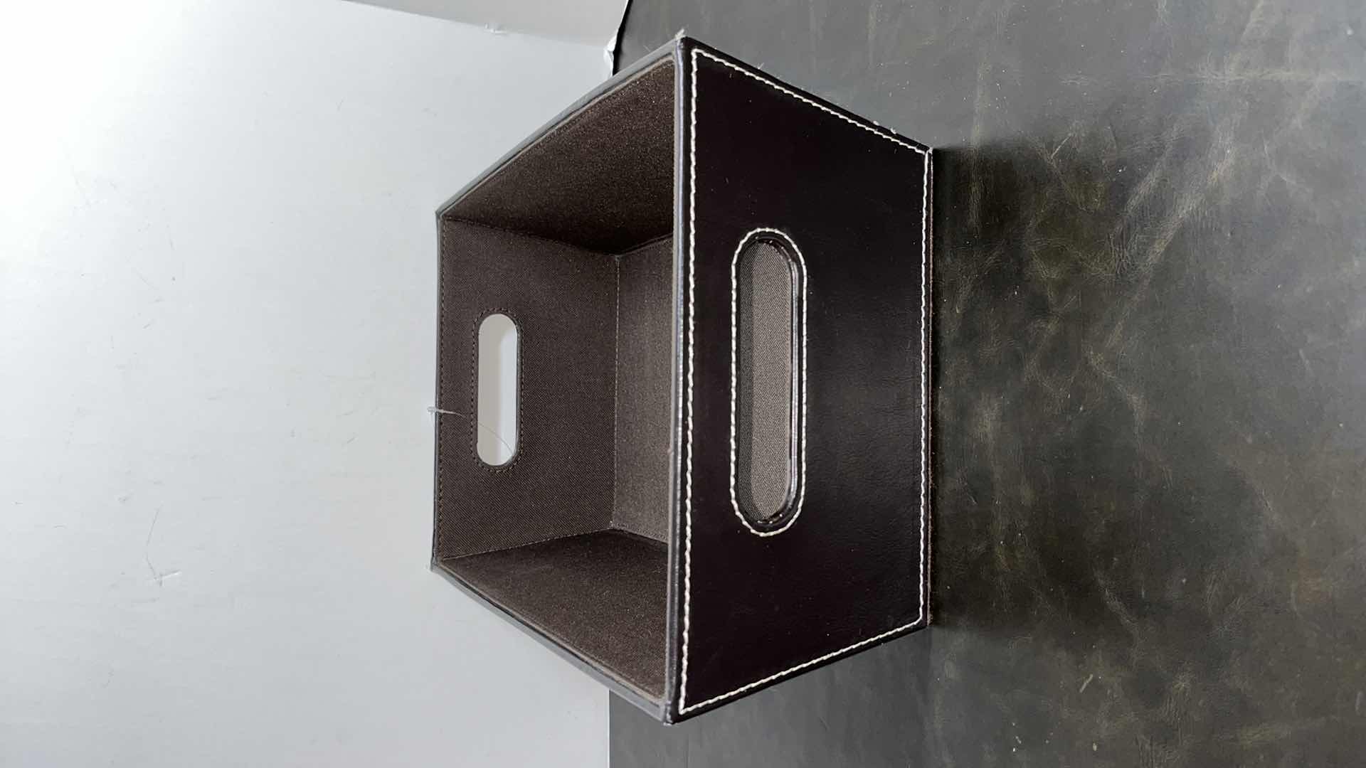 Photo 1 of NEW ALLEN & ROTH BLACK FAUX LEATHER SHALLOW TOTE (3) 14.4” X 9.5” H5”, MODEL #HD-133342