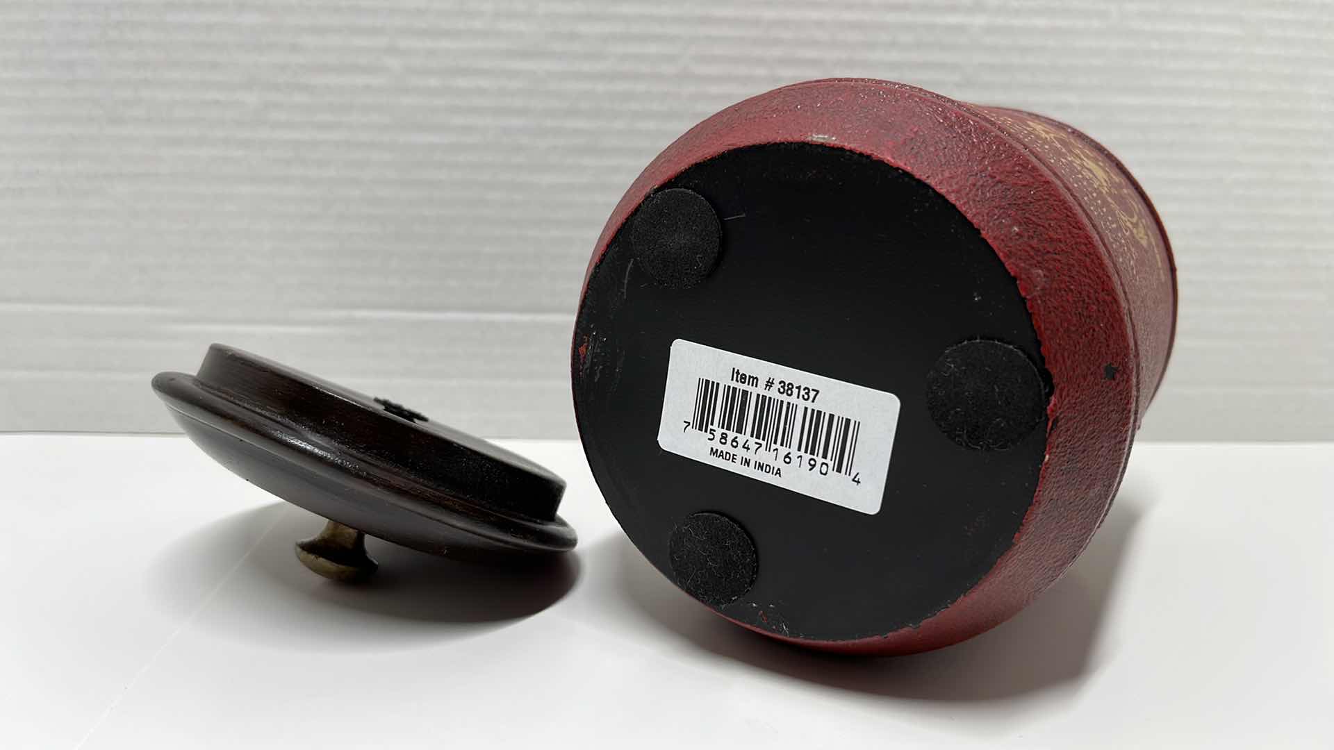 Photo 1 of DECO 79 METAL CANISTERS 7”, 8”, 9”, (3)