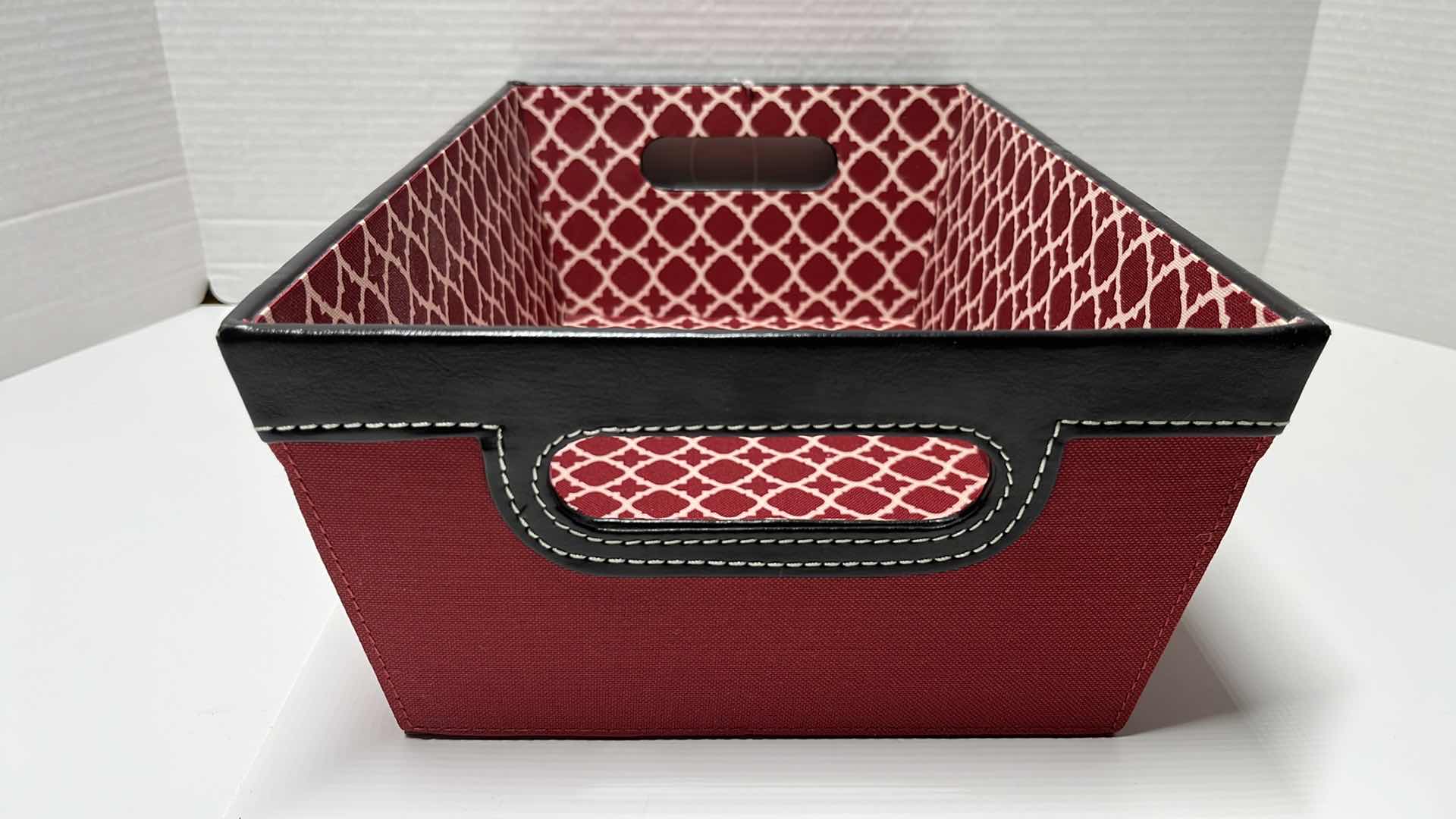 Photo 1 of NEW ALLEN & ROTH SHALLOW TOTE 9.5” X 14.4” H5” (3)