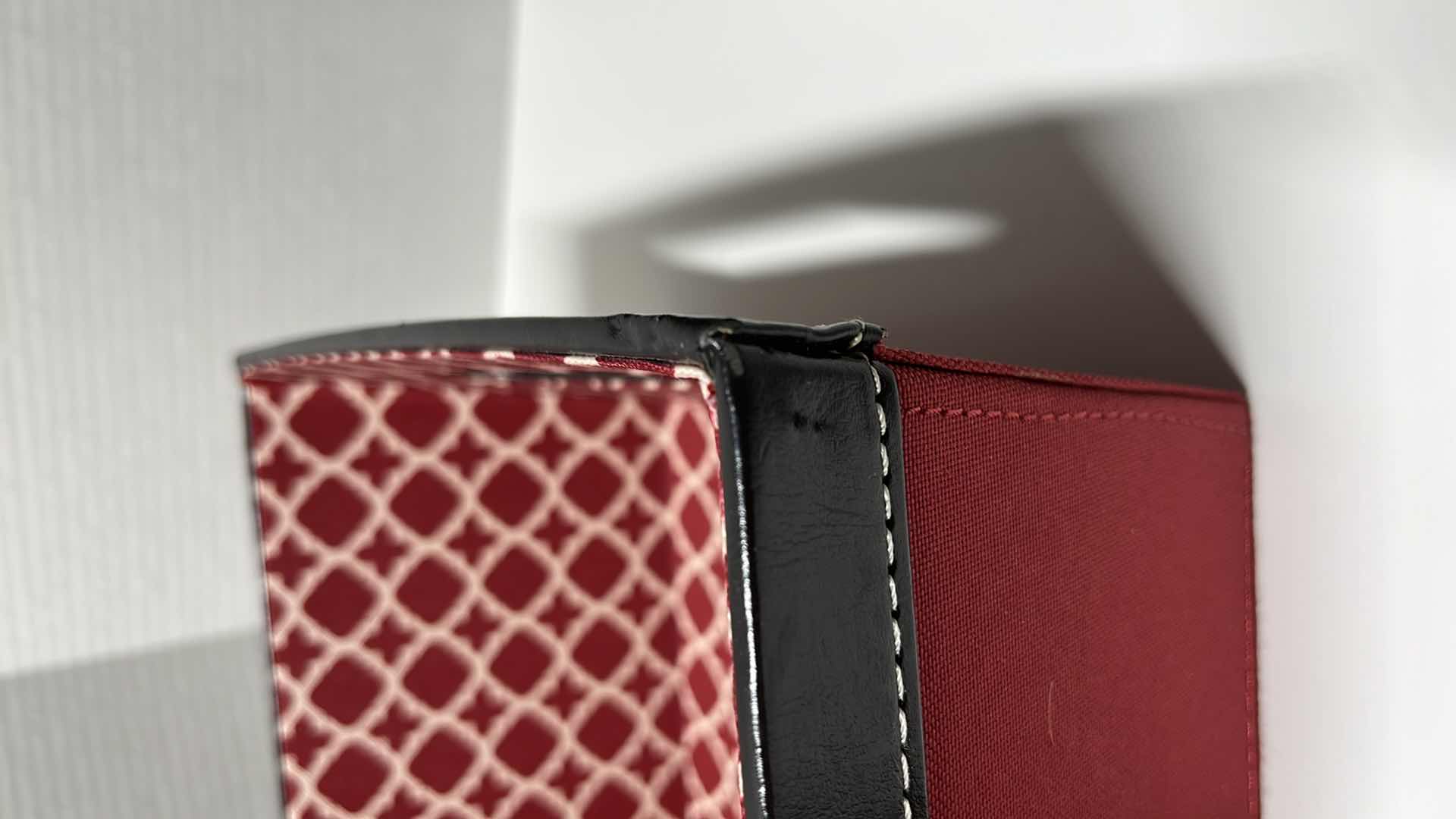 Photo 1 of NEW ALLEN & ROTH SHALLOW TOTE 9.5” X 14.4” H5” (3)