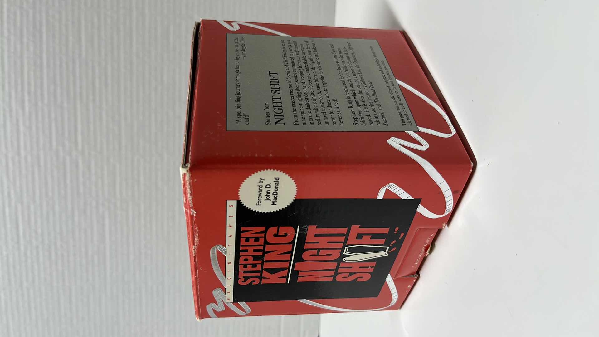 Photo 1 of WALDEN TAPES STEPHEN KING NIGHT SHIFT 6 AUDIO CASSETTE GIFT SET IN ORIGINAL PACKAGING, FOREWARD BY JOHN D MACDONALD, 6 FULL HOURS OF TERROR